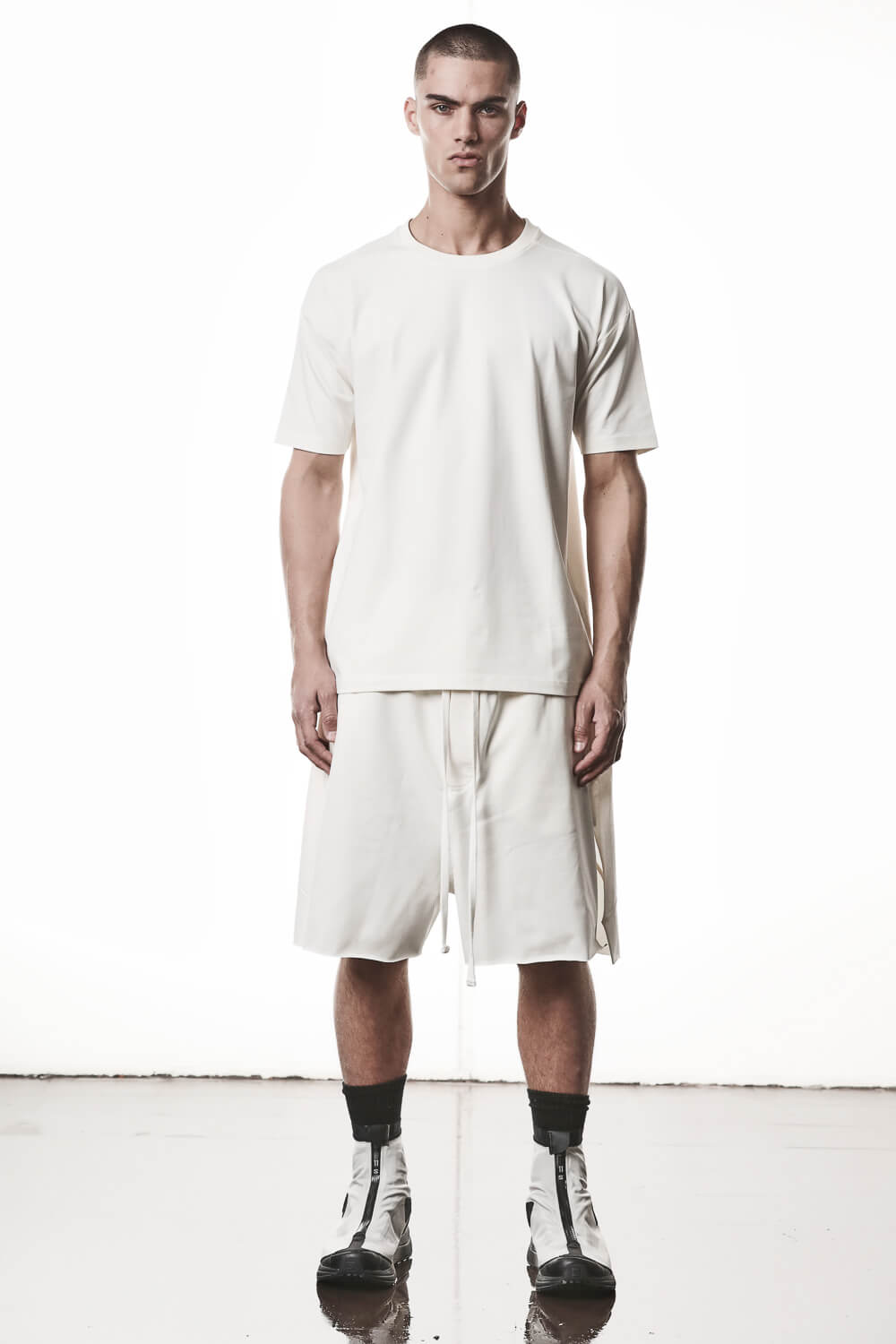 M TS 936 Reflective Back Print T-Shirt Cream