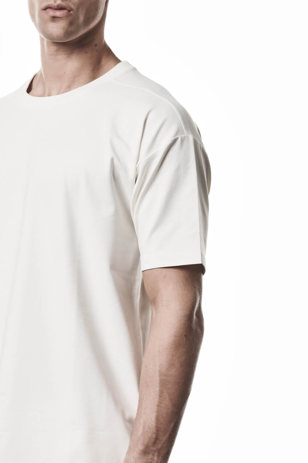 M TS 936 Reflective Back Print T-Shirt Cream