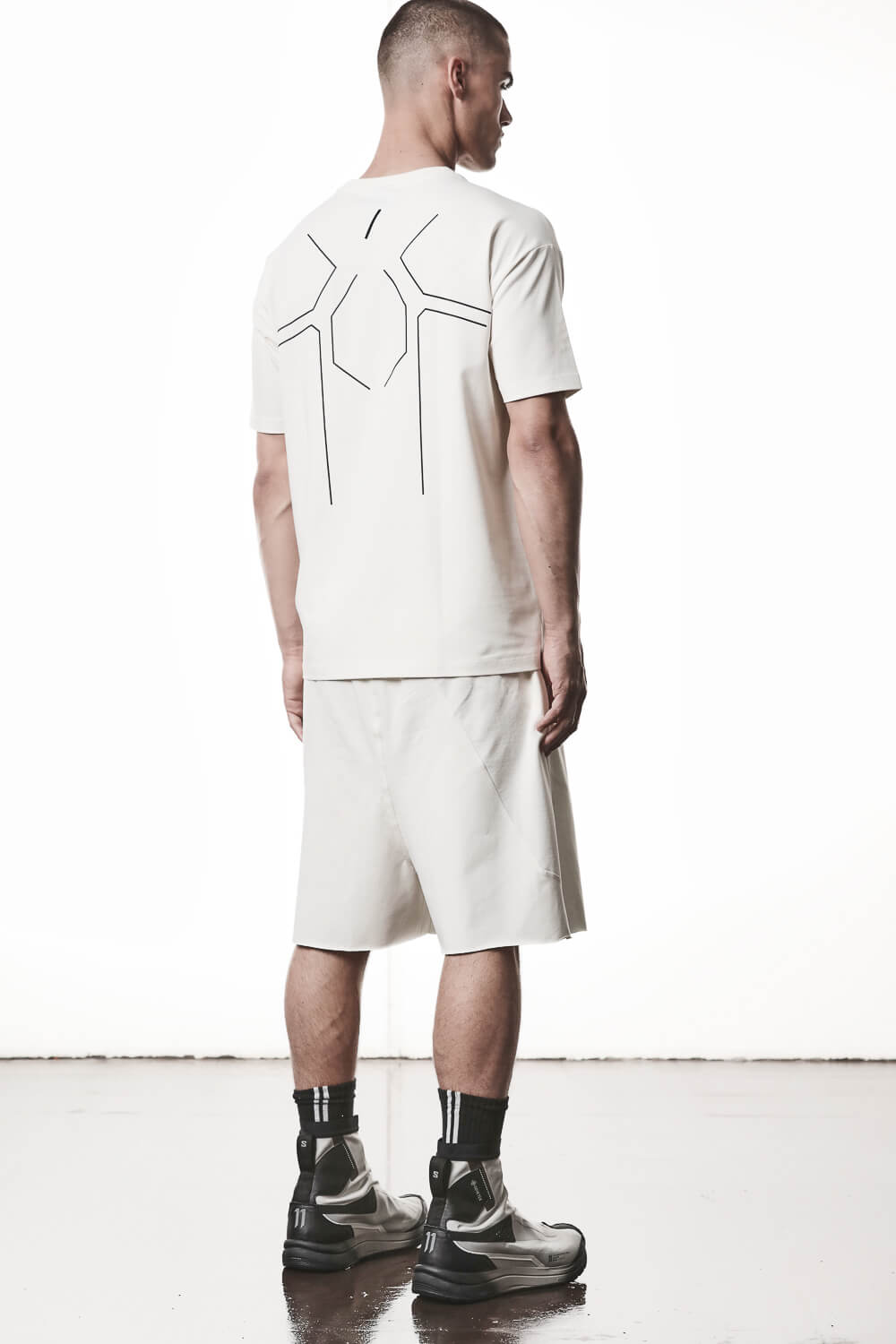 M TS 936 Reflective Back Print T-Shirt Cream