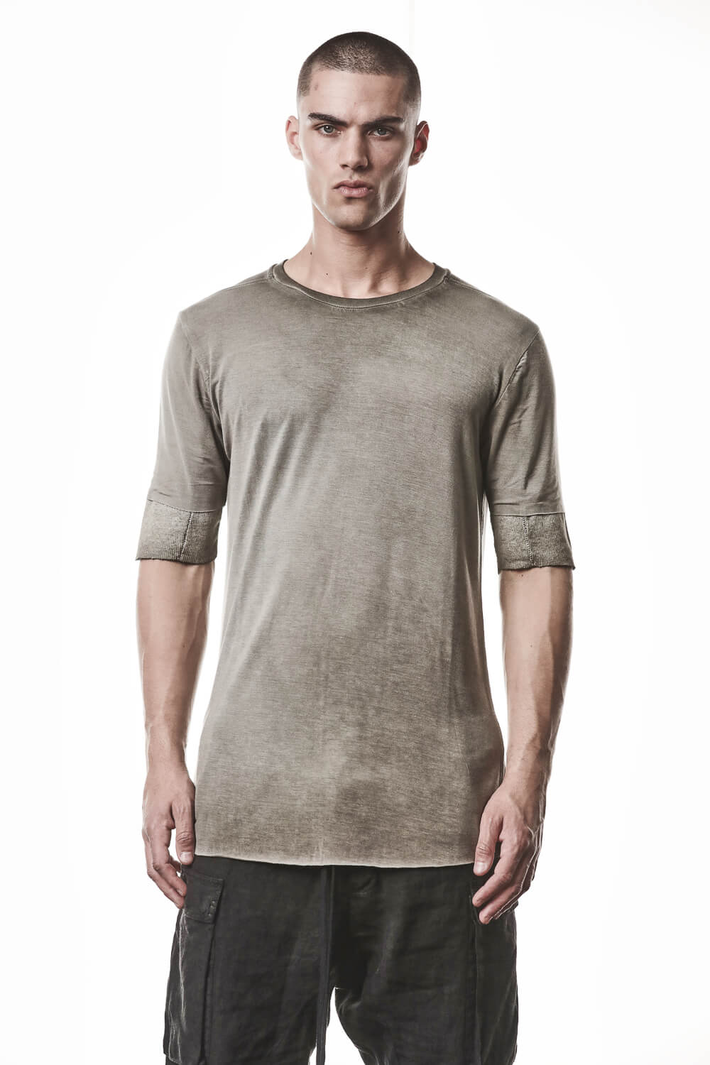 M TS 940 Raw Cut Hem Crew Neck T-Shirt Light Olive