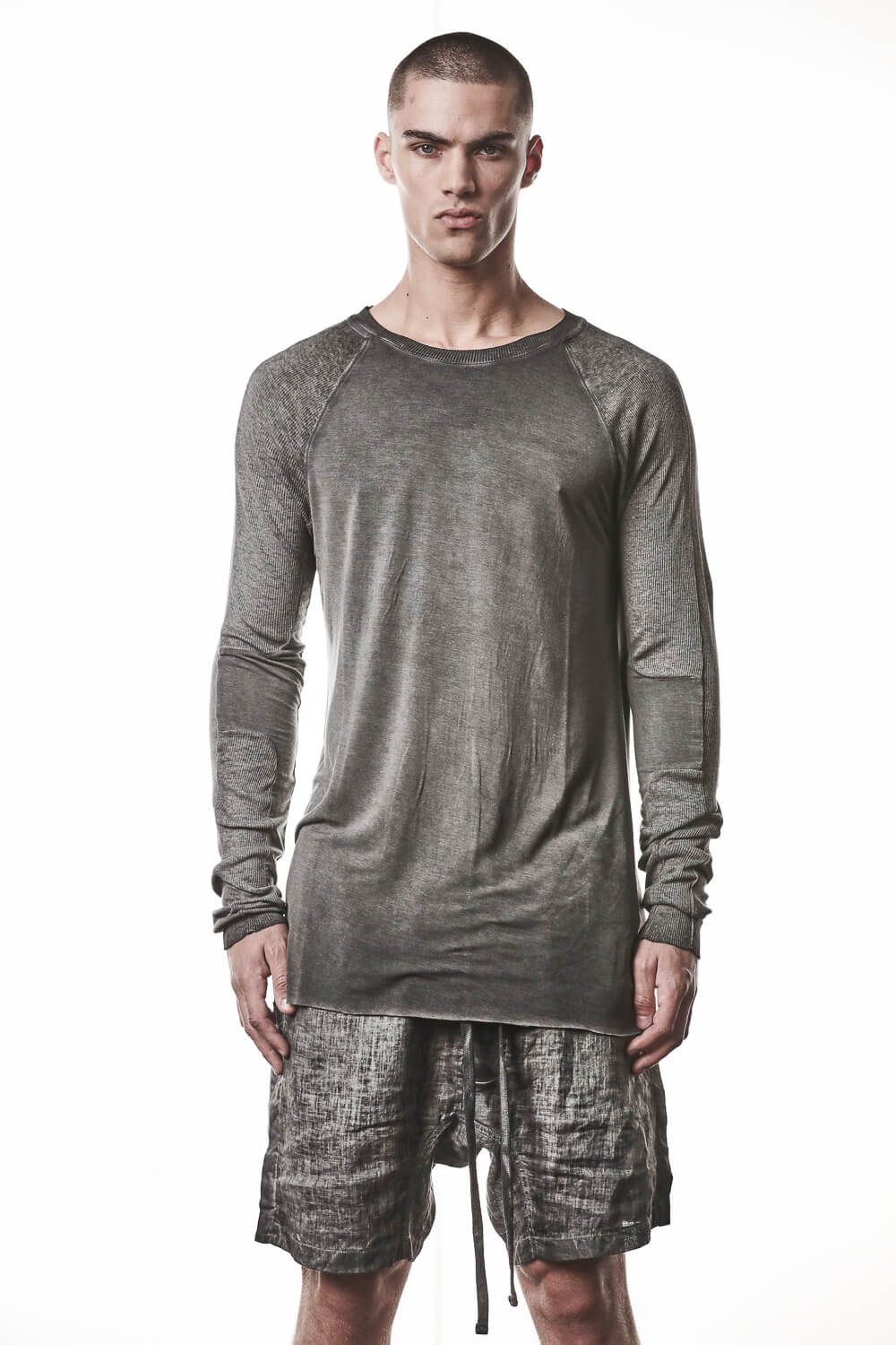 M TS 941 Raglan Details L/S T-Shirt Grey