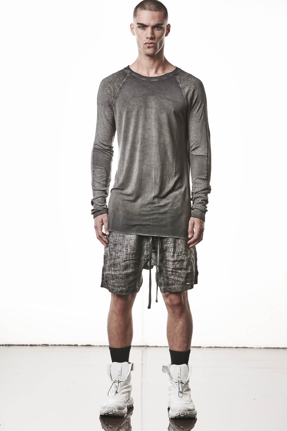 M TS 941 Raglan Details L/S T-Shirt Grey