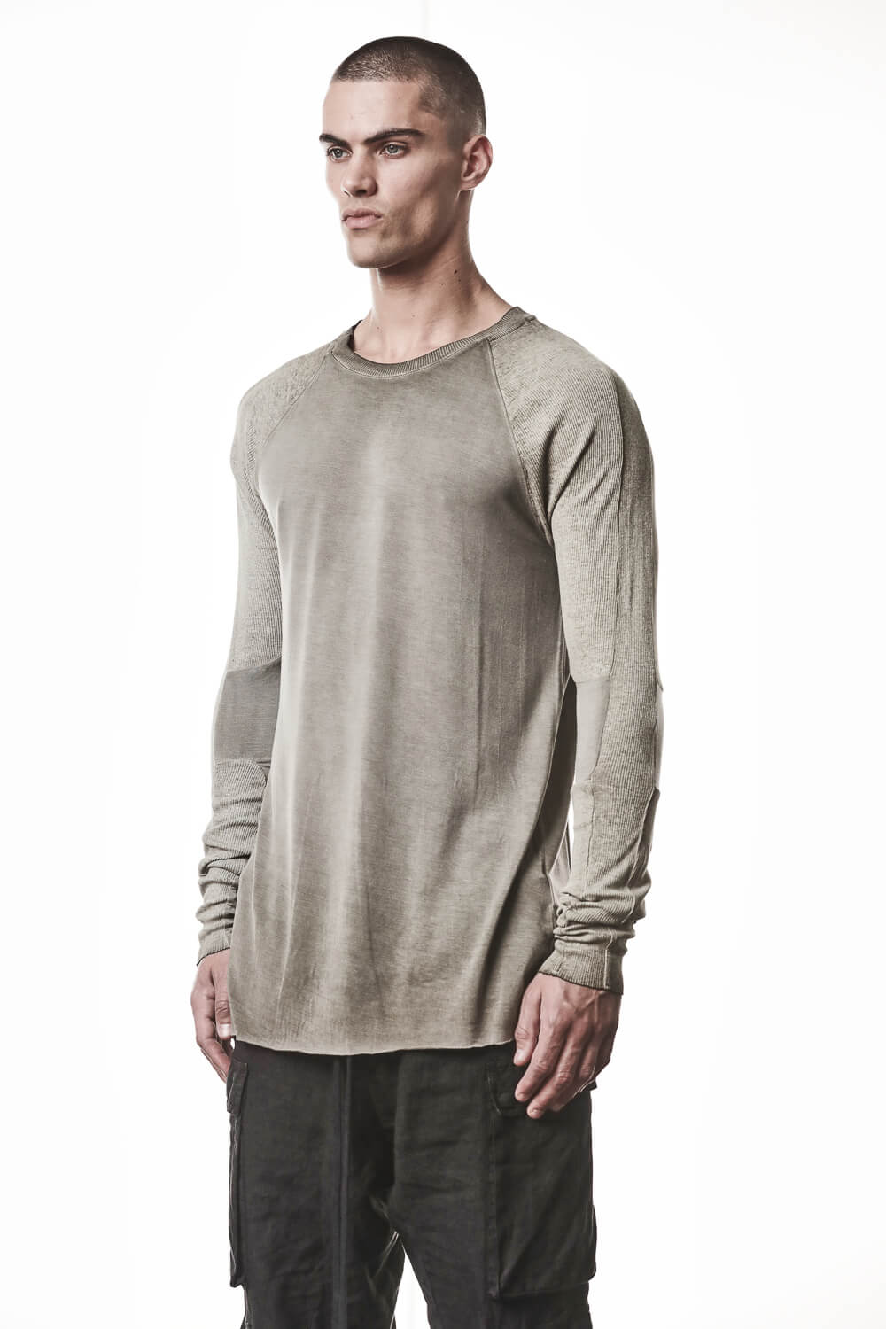 M TS 941 Raglan Details L/S T-Shirt Light Olive