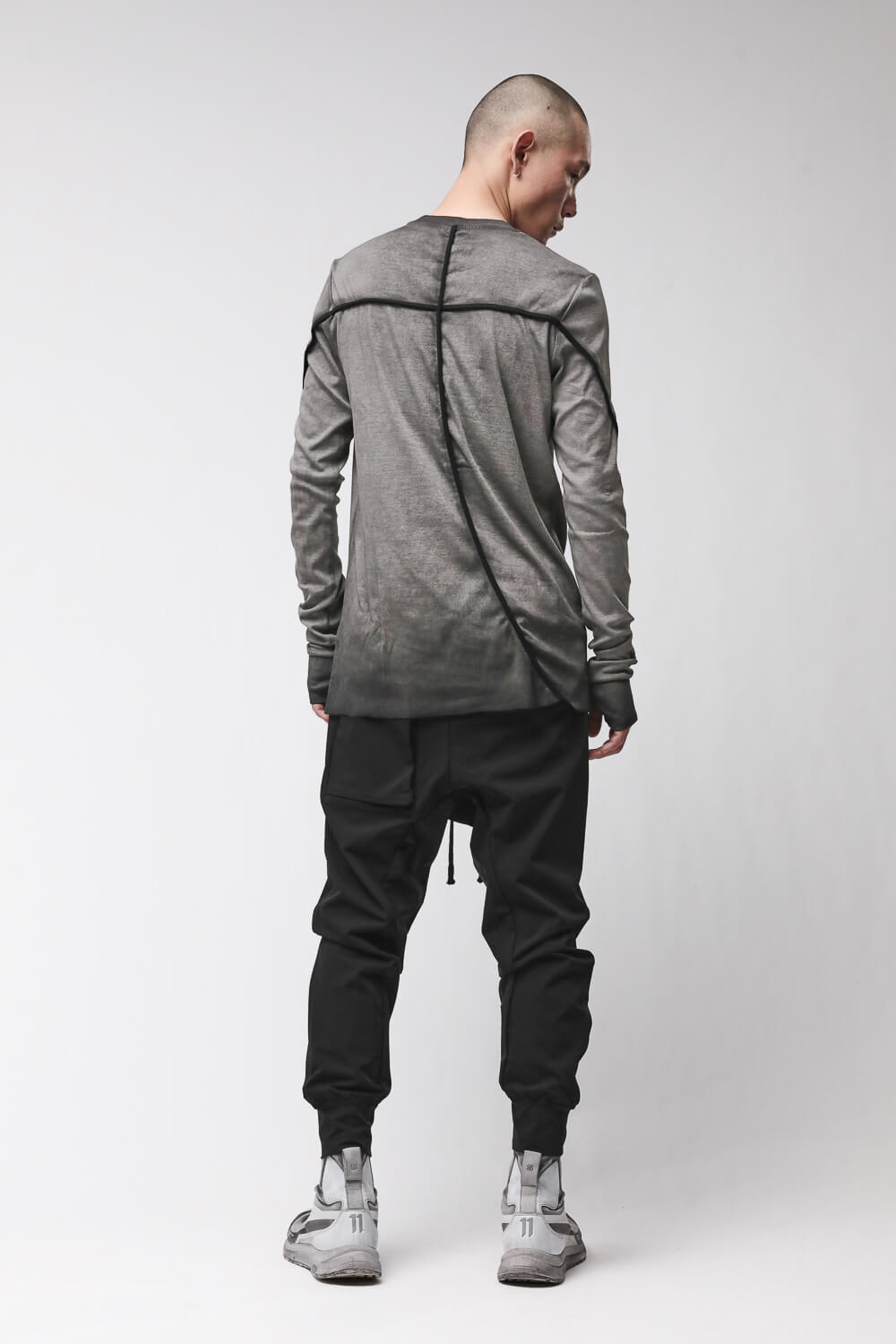 M TS 960 L/S Thumbhole Detail T-Shirt Grey