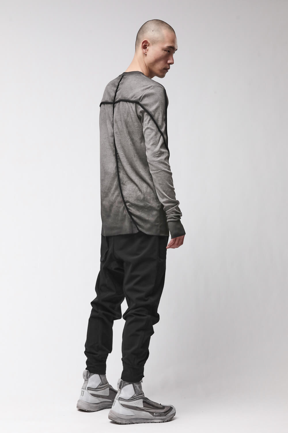 M TS 960 L/S Thumbhole Detail T-Shirt Grey