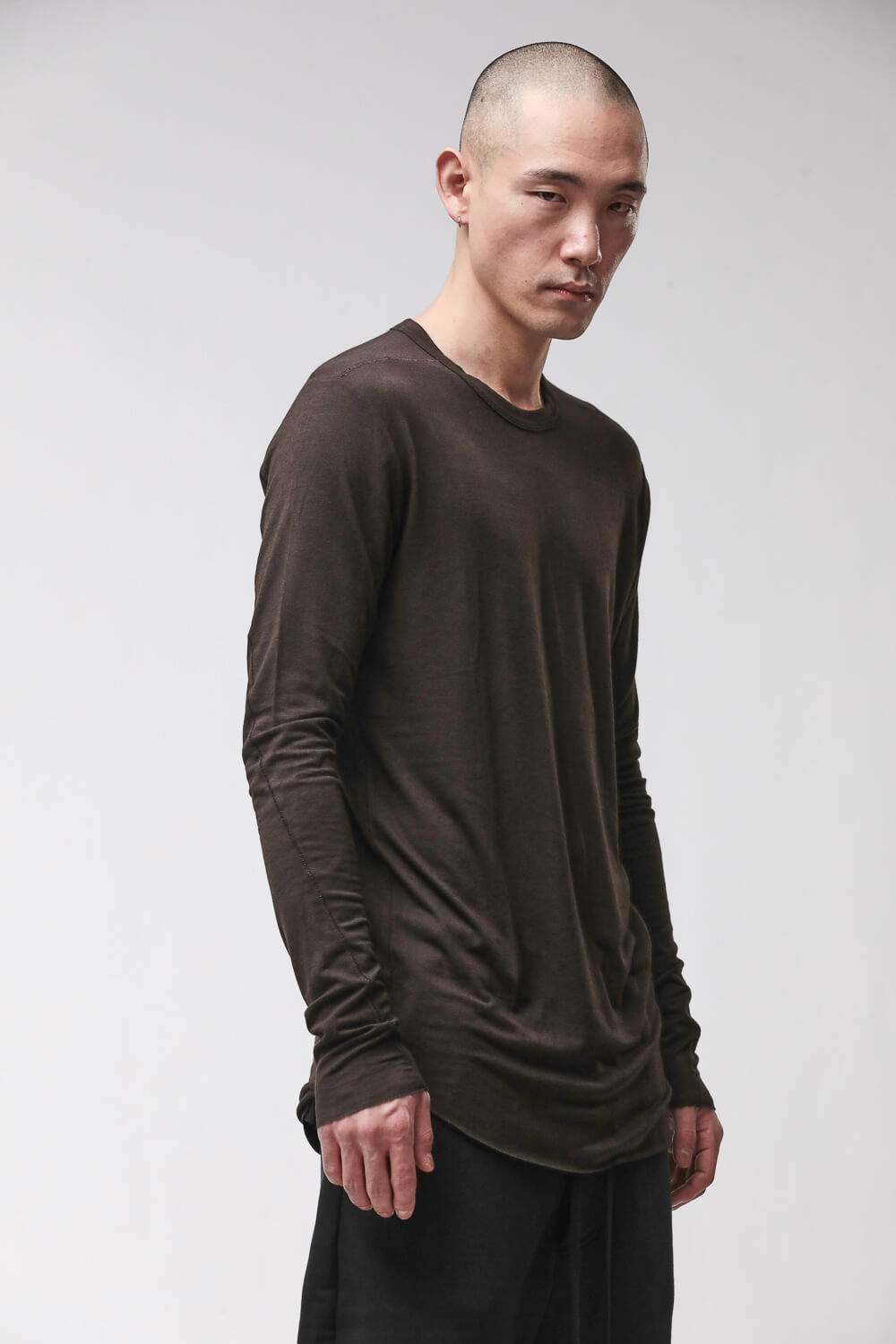 M TS 961 L/S Raw Hem Stitching Detail T-Shirt Dark Brown