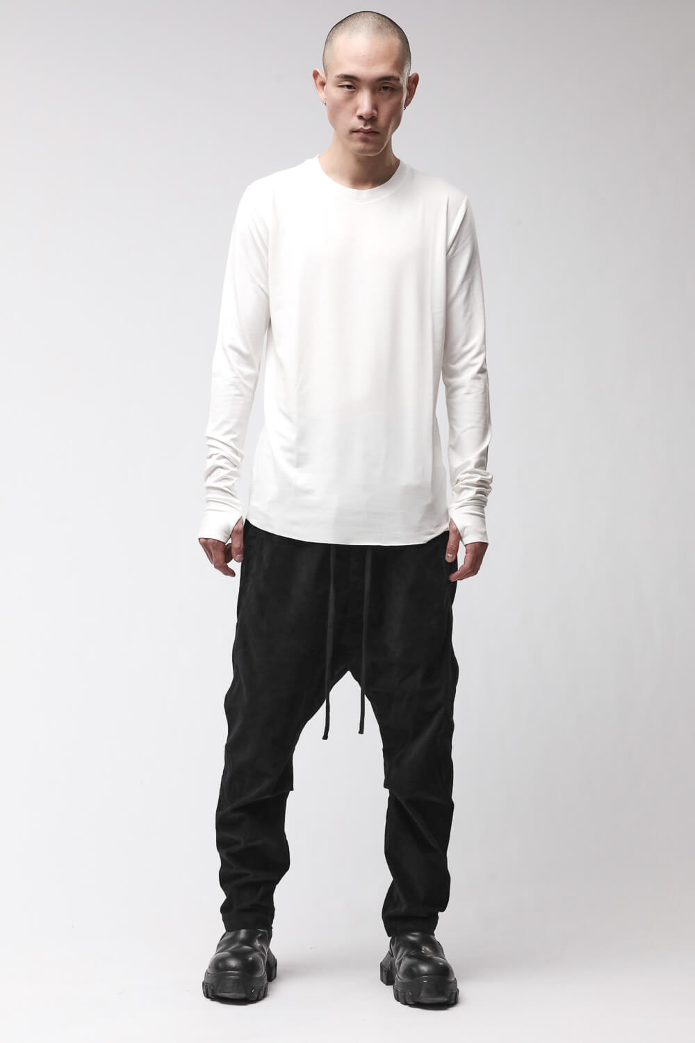 M TS 970 L/S Thumbhole Stitching Detail T-Shirt Off White