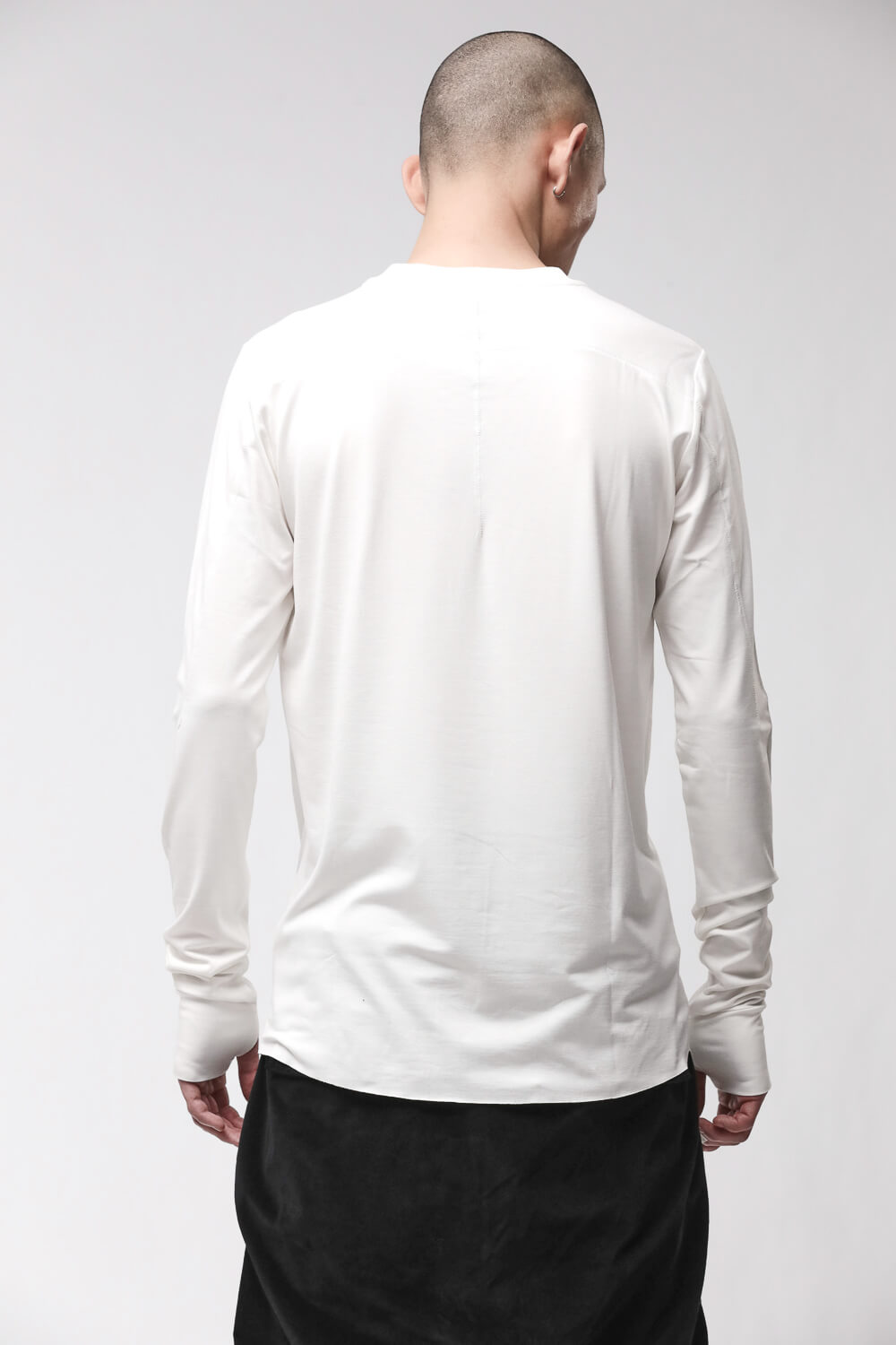 M TS 970 L/S Thumbhole Stitching Detail T-Shirt Off White