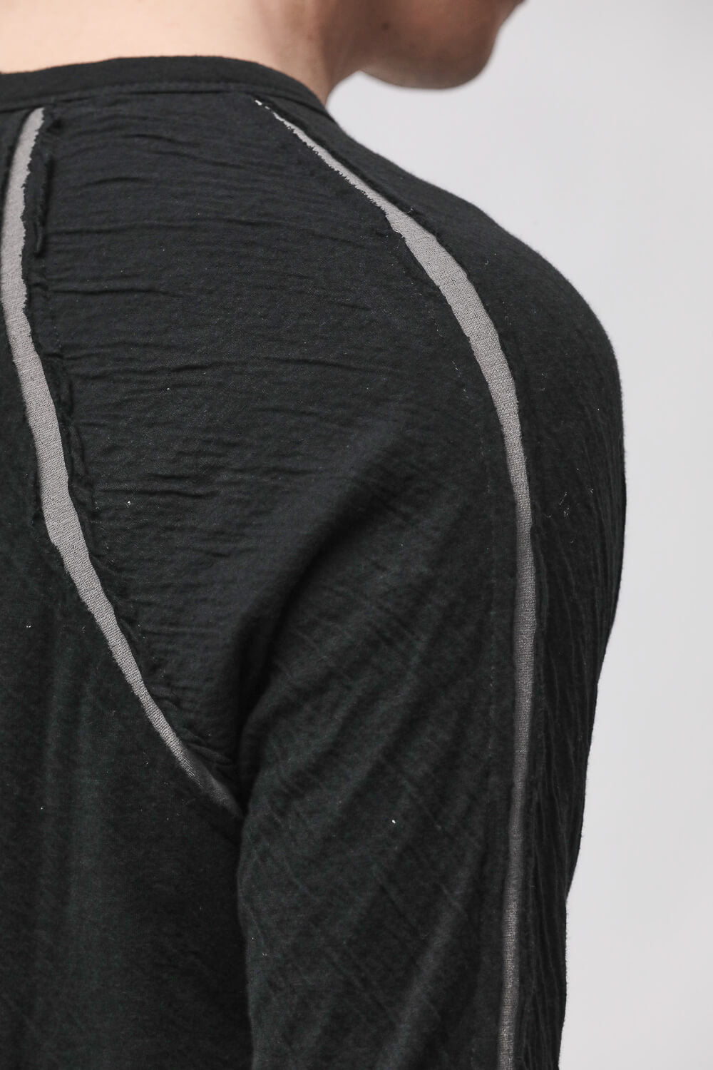 M TS 982 Hem Detail L/S T-Shirt Black