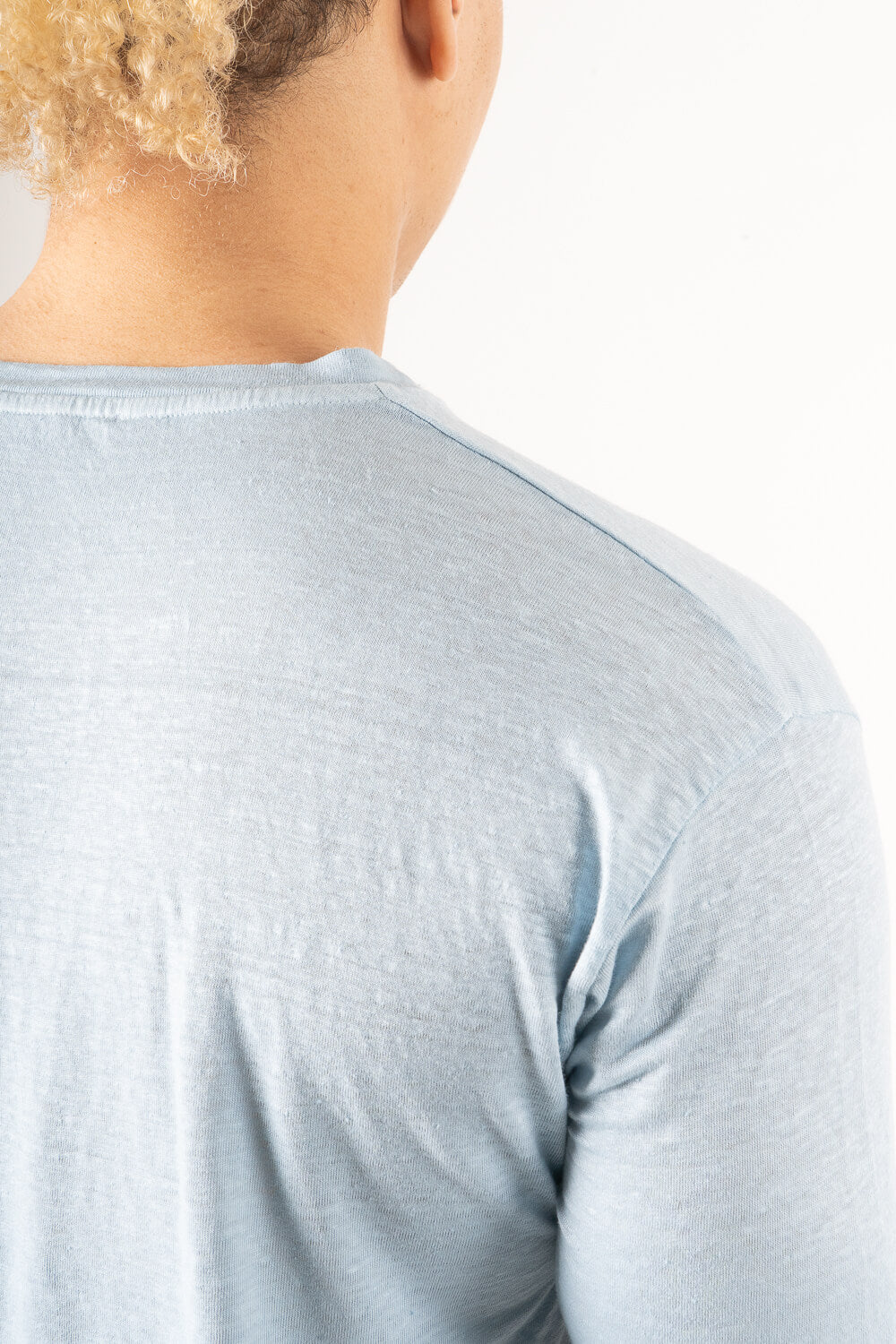 Mercerised Italian Linen Round Neck T-Shirt Light Blue