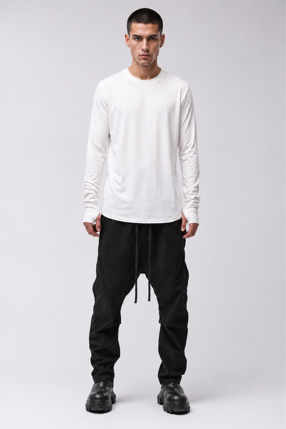 M TS 970 Viscose Blend Long-Sleeve T-Shirt W/ Thumbhole Detail Off White