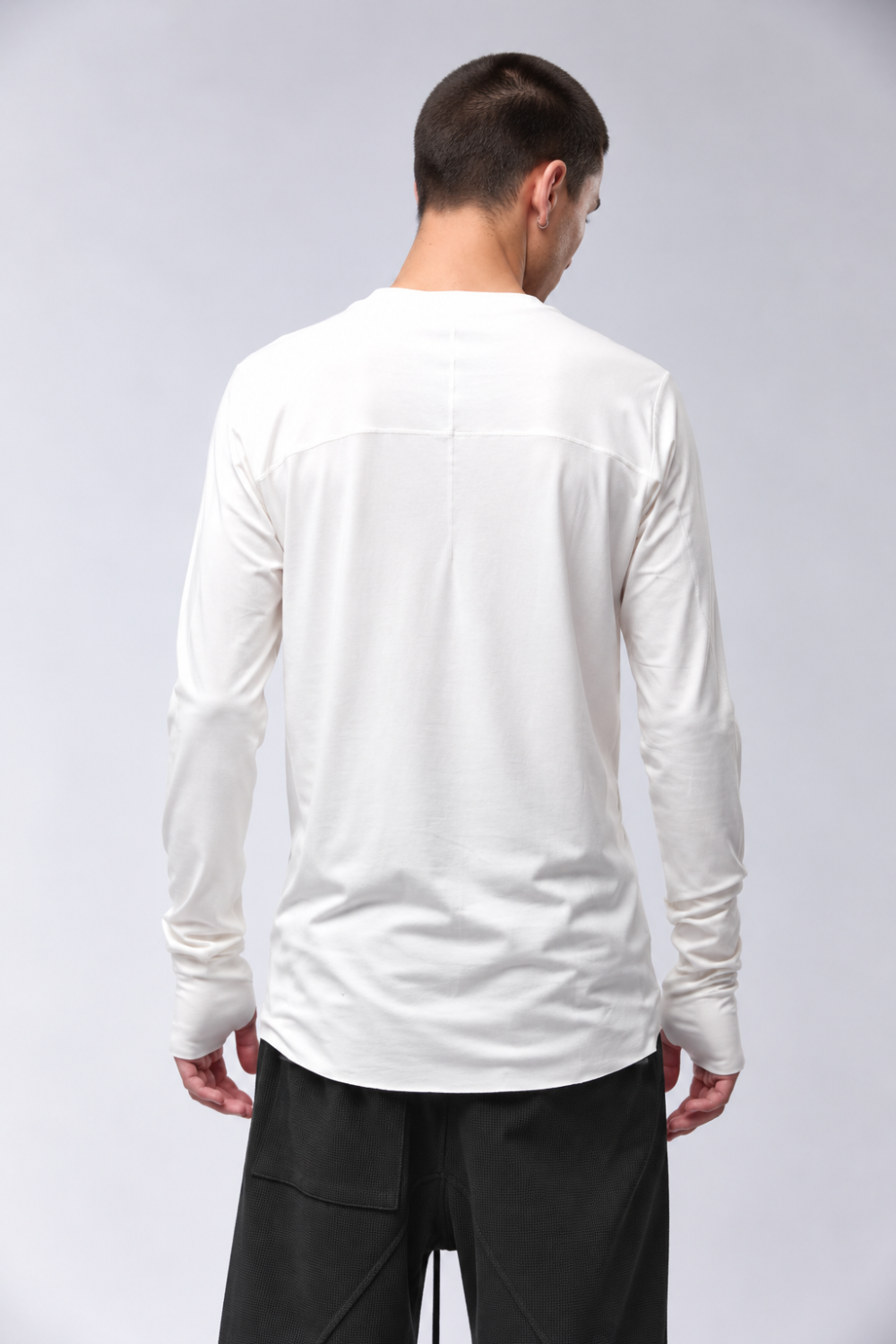 M TS 970 Viscose Blend Long-Sleeve T-Shirt W/ Thumbhole Detail Off White