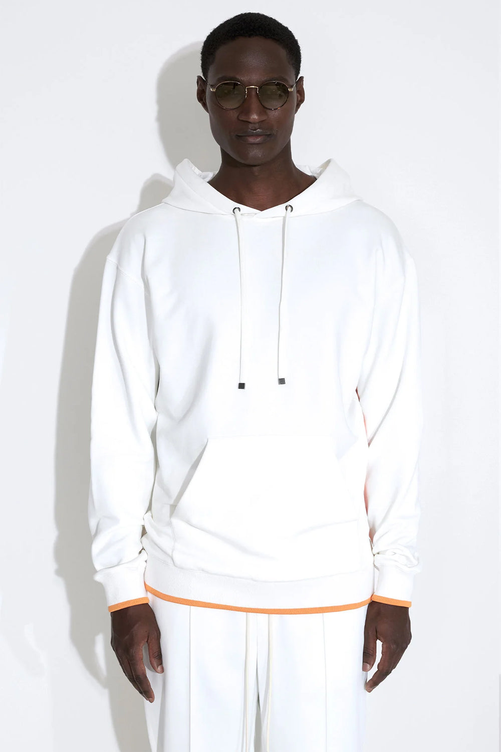 Buy the Limitato OR 2 Hoodie in White at Intro. Spend £50 for free UK delivery. Official stockists. We ship worldwide.