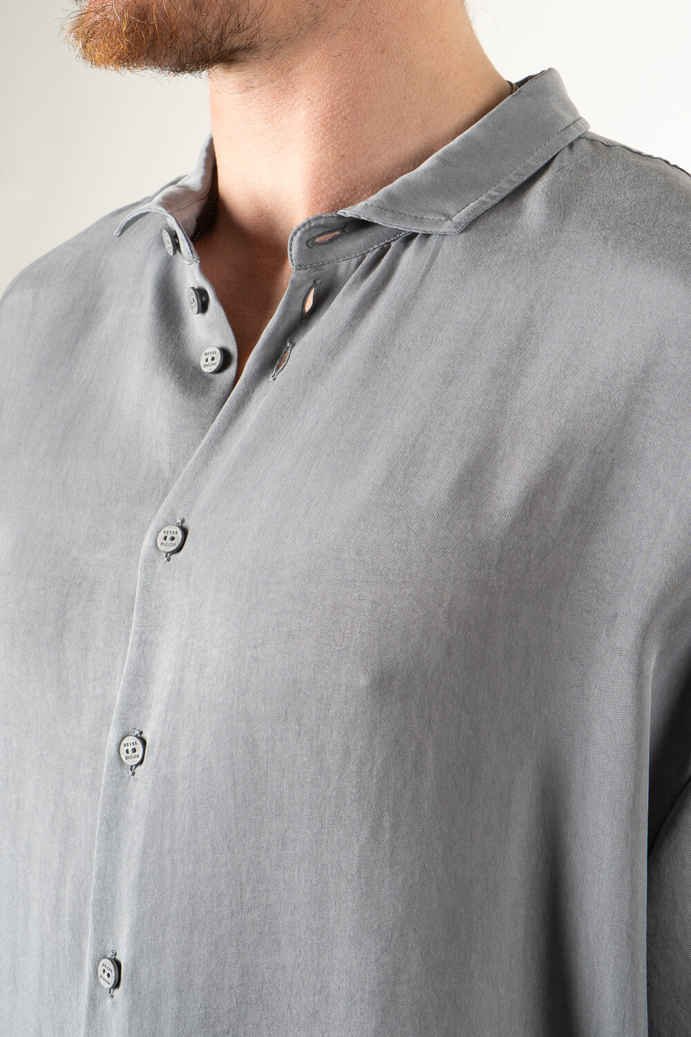 Pure Tuscan Silk Button-Up Shirt Grey