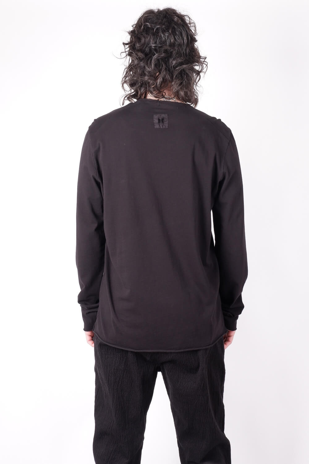 Raw Neck Relaxed Fit L/S T-Shirt Black