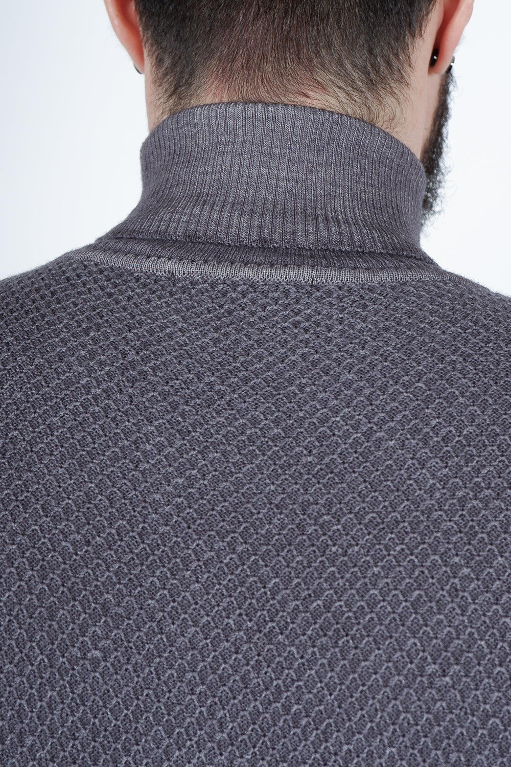 Buy the Daniele Fiesoli Ribbed Effect Turtle Neck Grey at Intro. Spend £50 for free UK delivery. Official stockists. We ship worldwide.