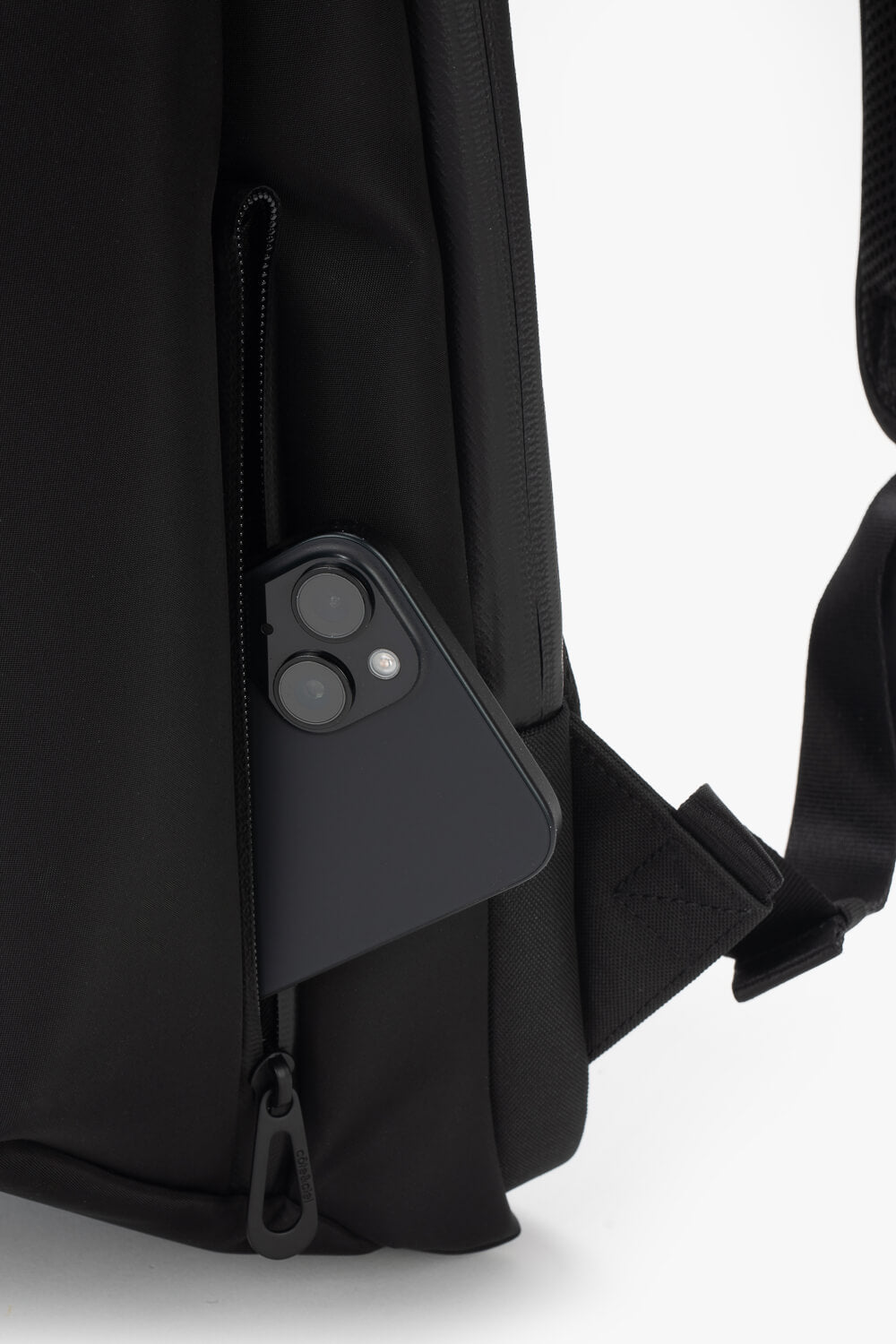 Saru Sleek Backpack Black