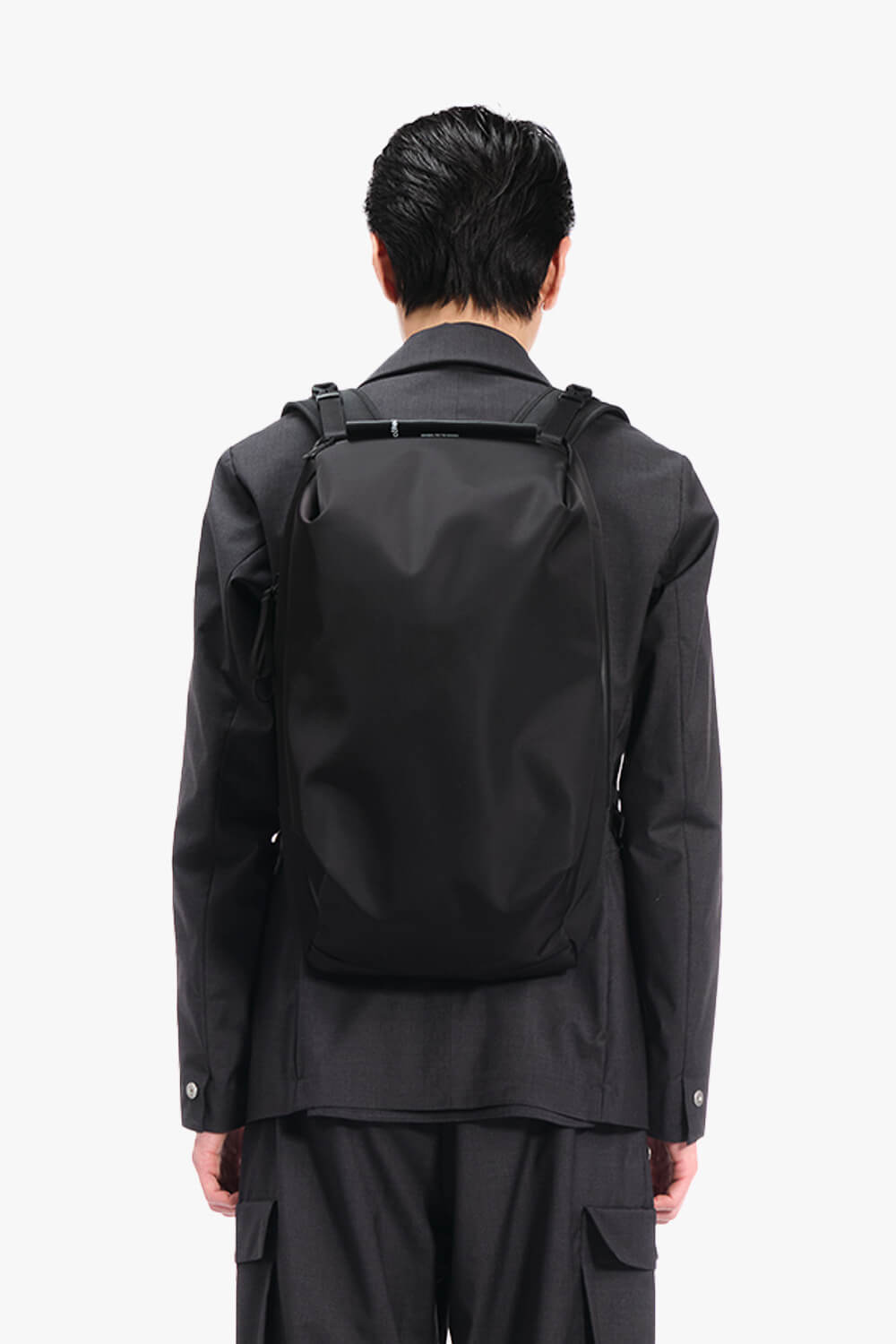 Saru Sleek Backpack Black