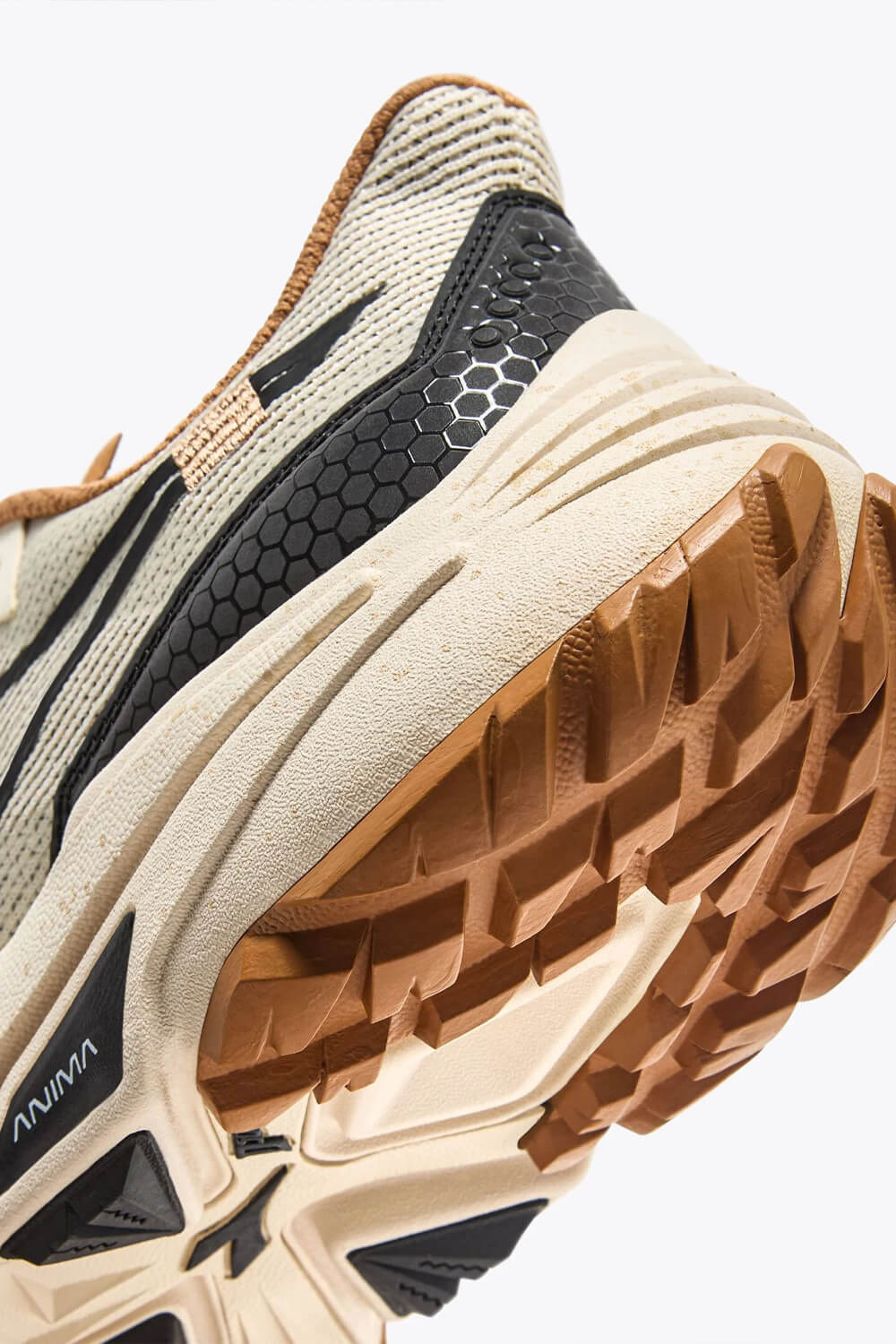 Sestriere-XT 2 Sneakers White/Black/Biscuit