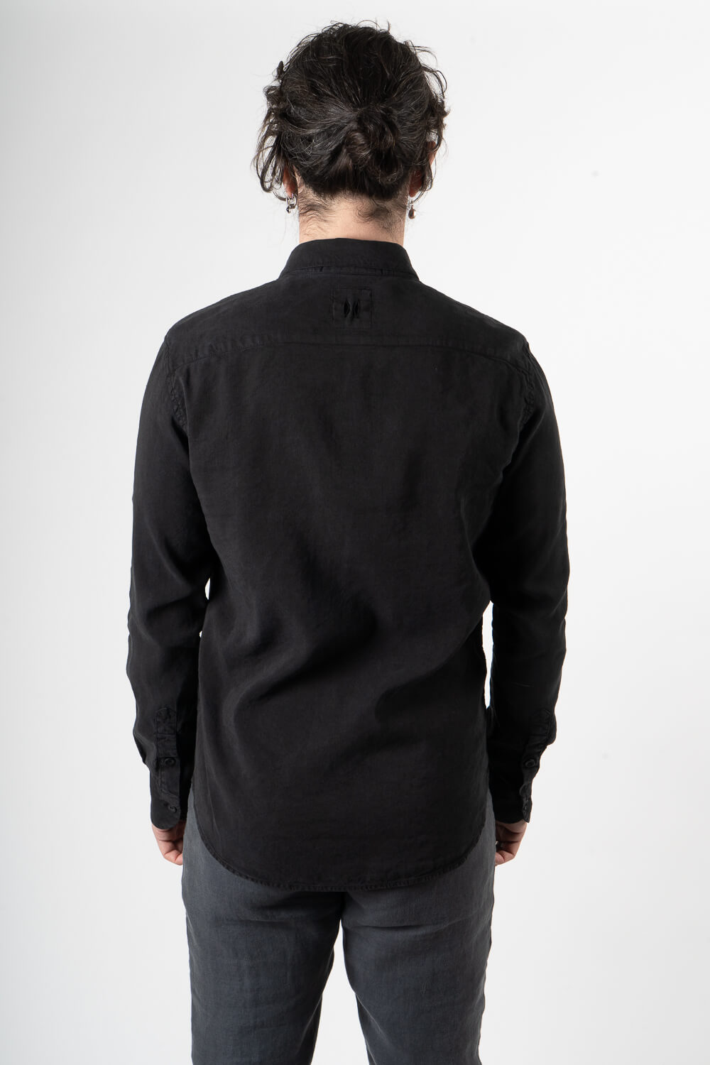 Silk/Linen Button-Up Shirt Black