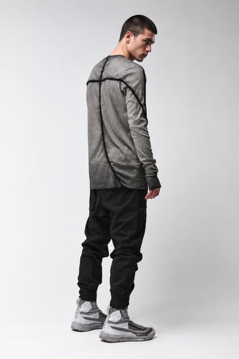 M TS 960 Cotton Blend Long-Sleeve T-Shirt W/ Thumbhole Detail Grey