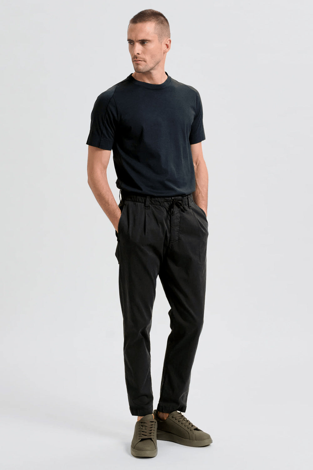 Stretch Cotton/Tencel Loose Fit Chino Trousers Black