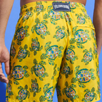 Buy the Vilebrequin Ultra-light Provencal Turtles Swimshorts in Yellow at Intro. Spend £50 for free UK delivery. Official stockists. We ship worldwide.