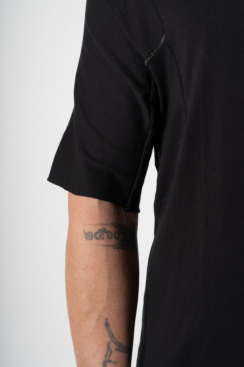 Ultra Soft Cotton/Linen Round Neck T-Shirt Black