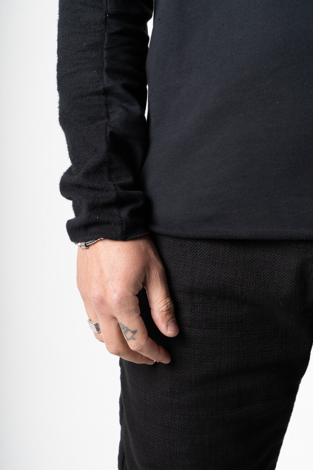 Ultra Soft Raw Neck Jersey Cotton Sweatshirt Black