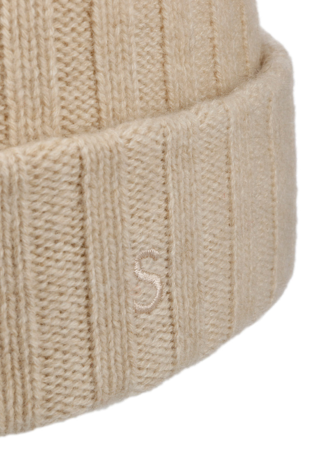 Buy the Stetson Undyed Sustainable Cashmere Beanie in Beige at Intro. Spend £50 for free UK delivery. Official stockists. We ship worldwide.