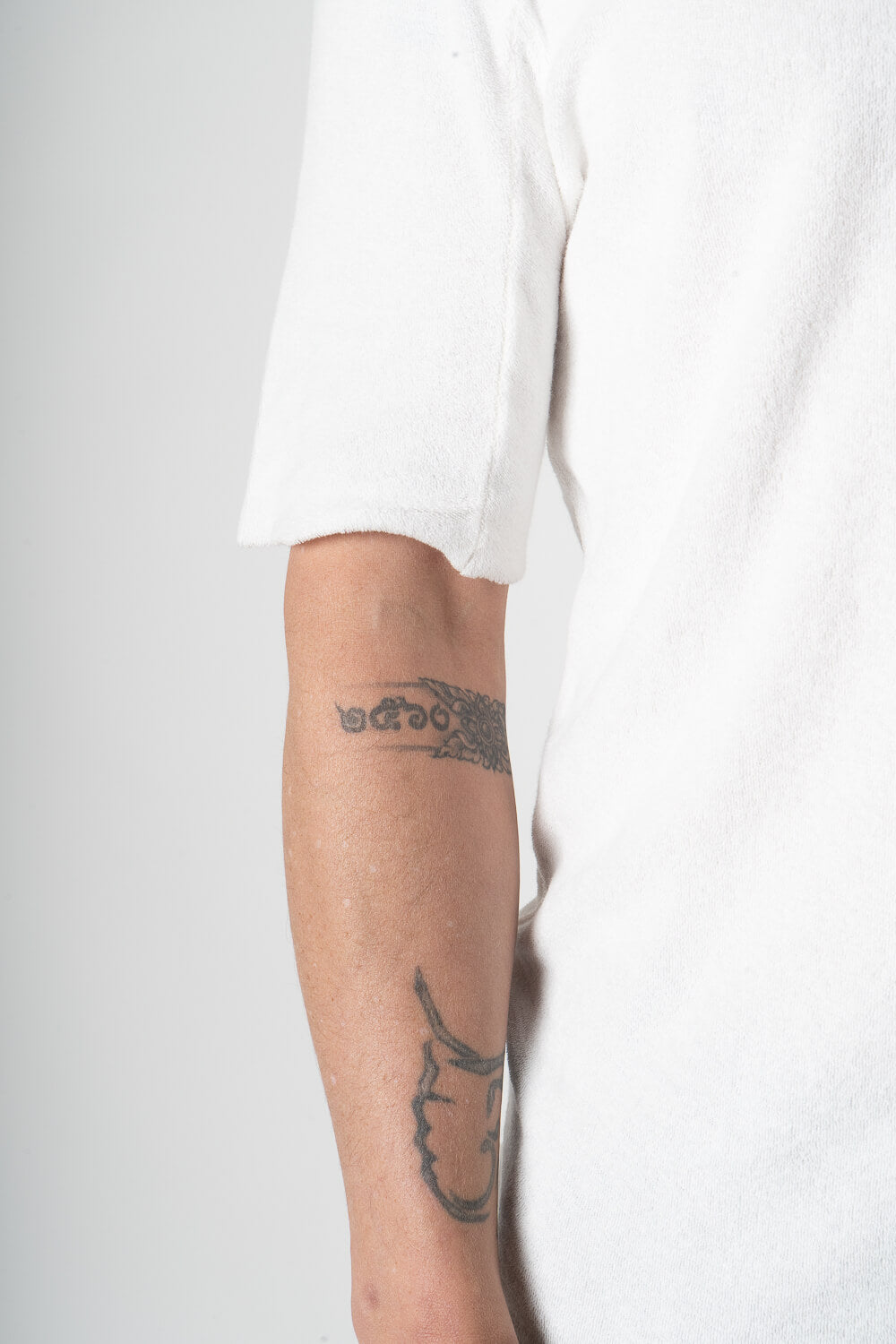 Velour Round Neck T-Shirt Cream