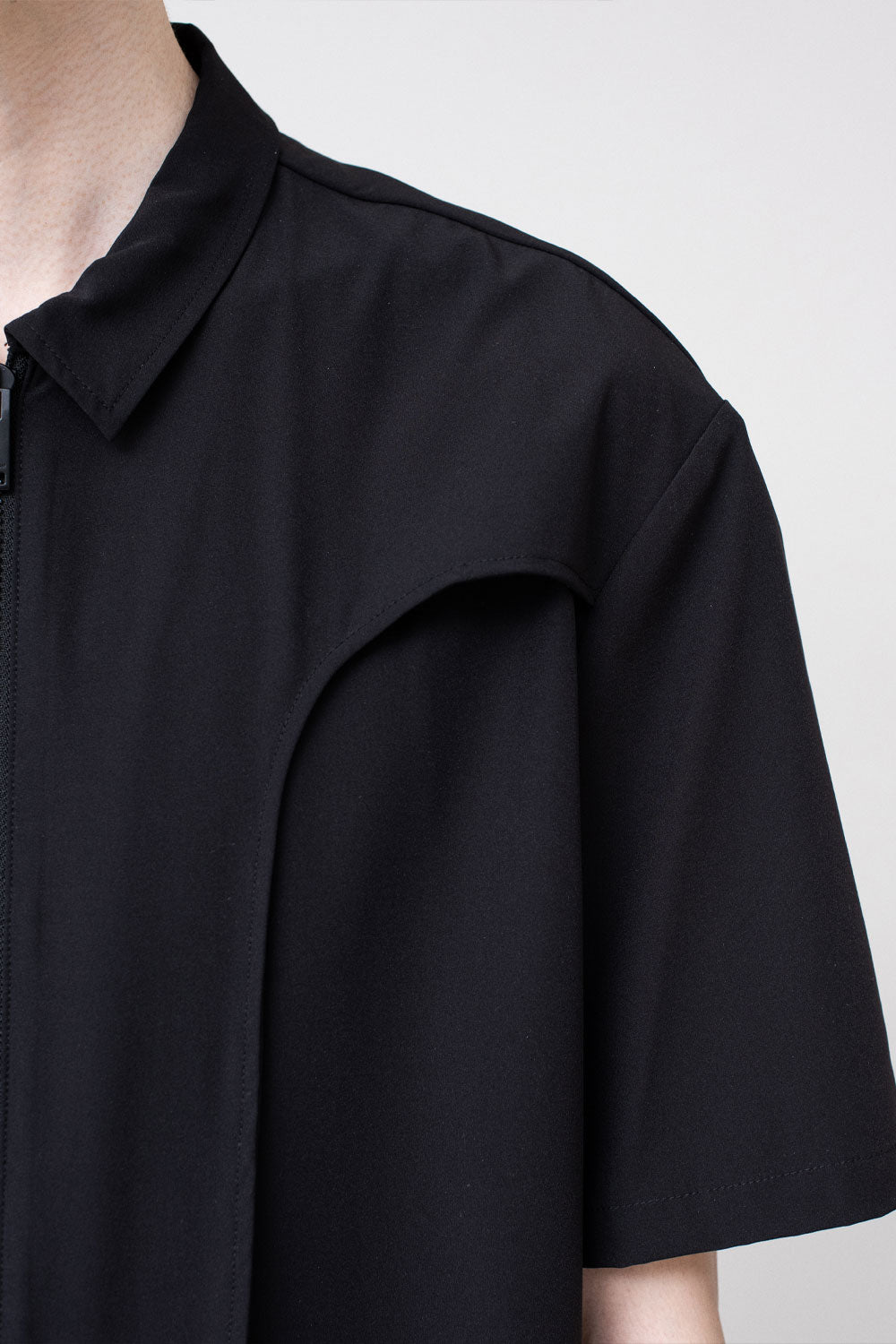 Buy the Han Kjobenhavn Washed Technical Zip S/S Shirt in Black at Intro. Spend £50 for free UK delivery. Official stockists. We ship worldwide.