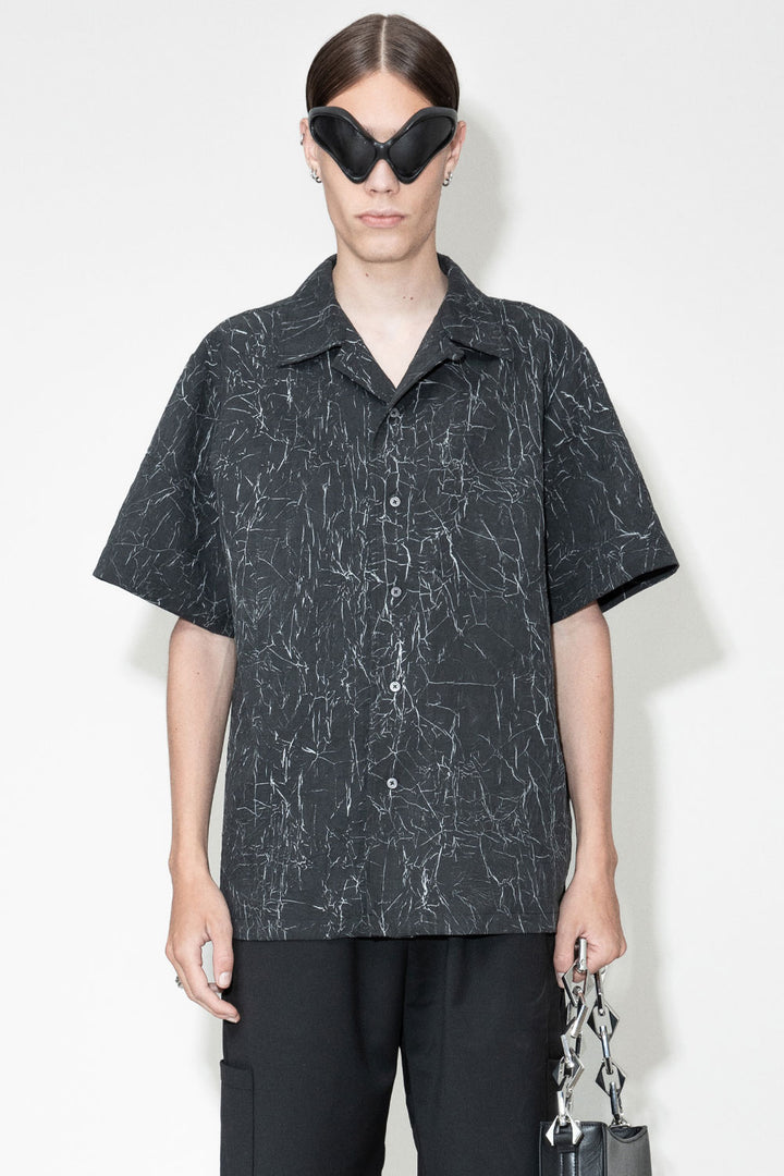 Buy the Han Kjobenhavn Wrinkle Bowling S/S Shirt in Black at Intro. Spend £50 for free UK delivery. Official stockists. We ship worldwide.