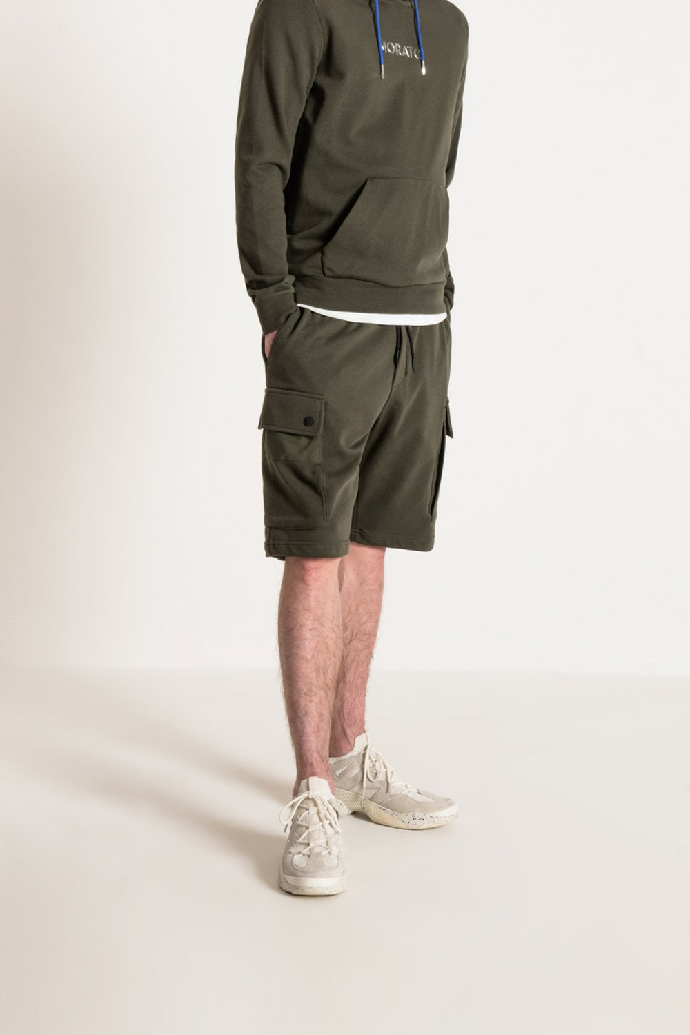 Buy the Antony Morato Cargo Jersey Shorts Khaki at Intro. Spend £50 for free UK delivery. Official stockists. We ship worldwide.