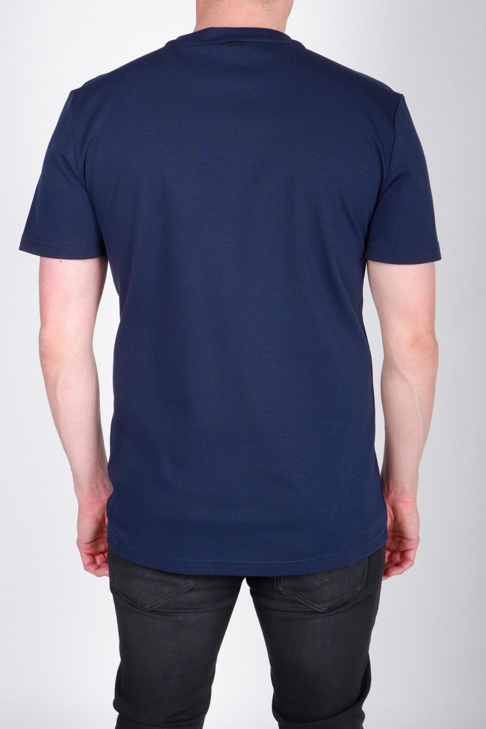 Buy the Antony Morato Front Pocket T-Shirt Navy at Intro. Spend £50 for free UK delivery. Official stockists. We ship worldwide.