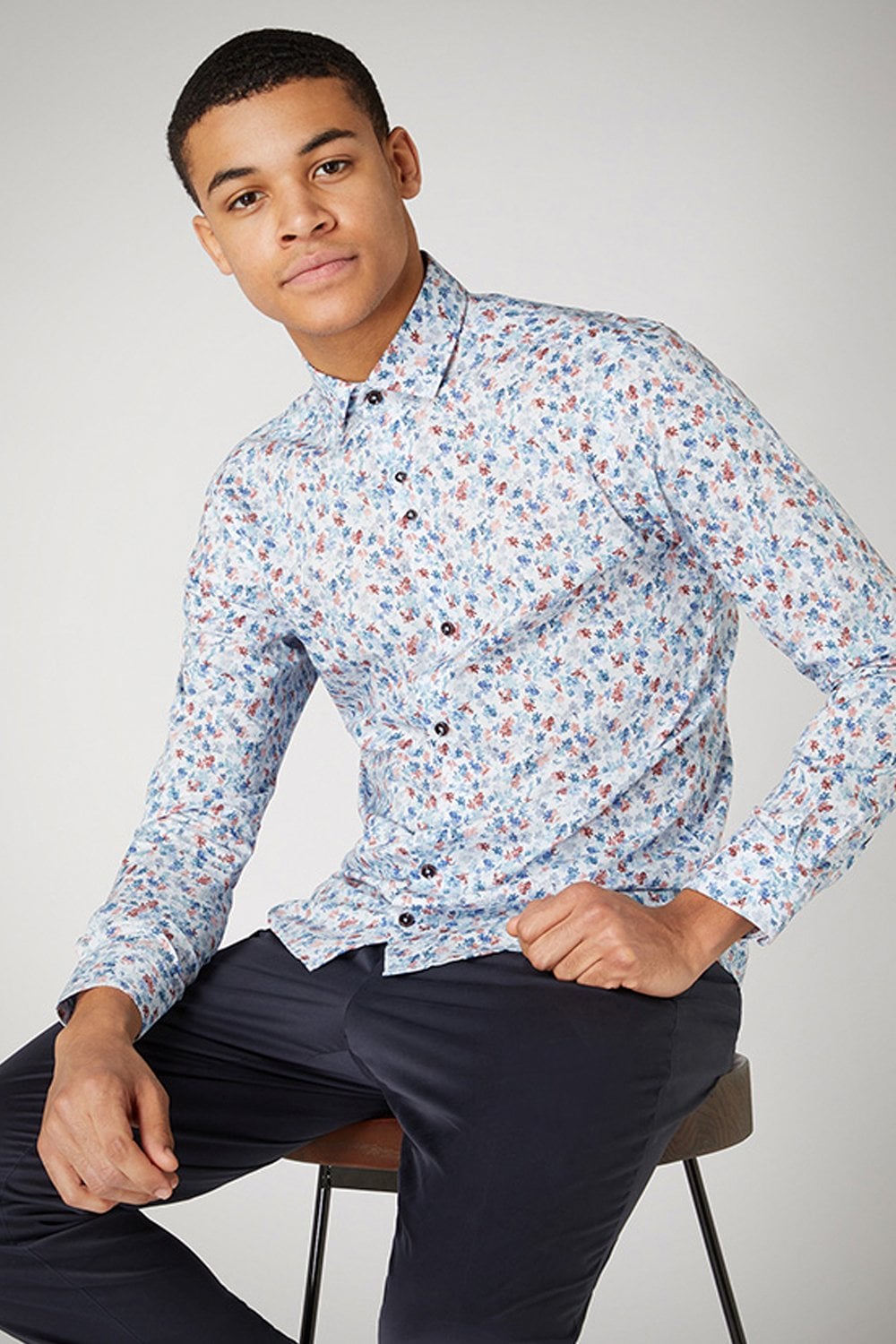 Buy the Remus Uomo Flower Design L/S Shirt in Blue/Red at Intro. Spend £50 for free UK delivery. Official stockists. We ship worldwide.