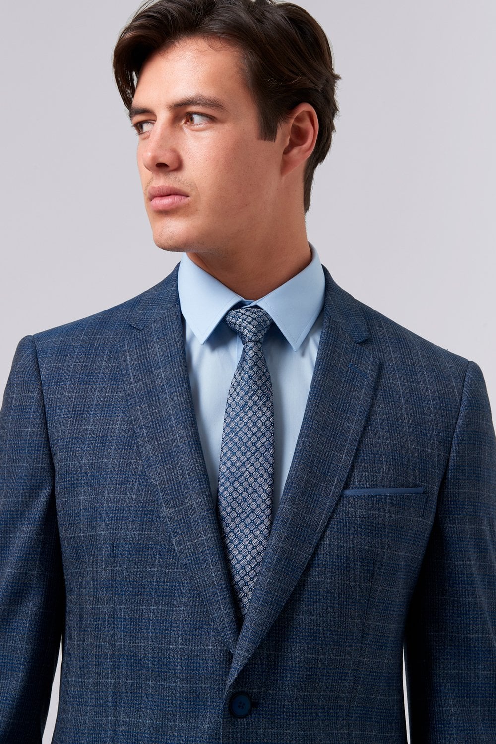 Buy the Remus Uomo 41095 Suit in Blue at Intro. Spend £50 for free UK delivery. Official stockists. We ship worldwide.