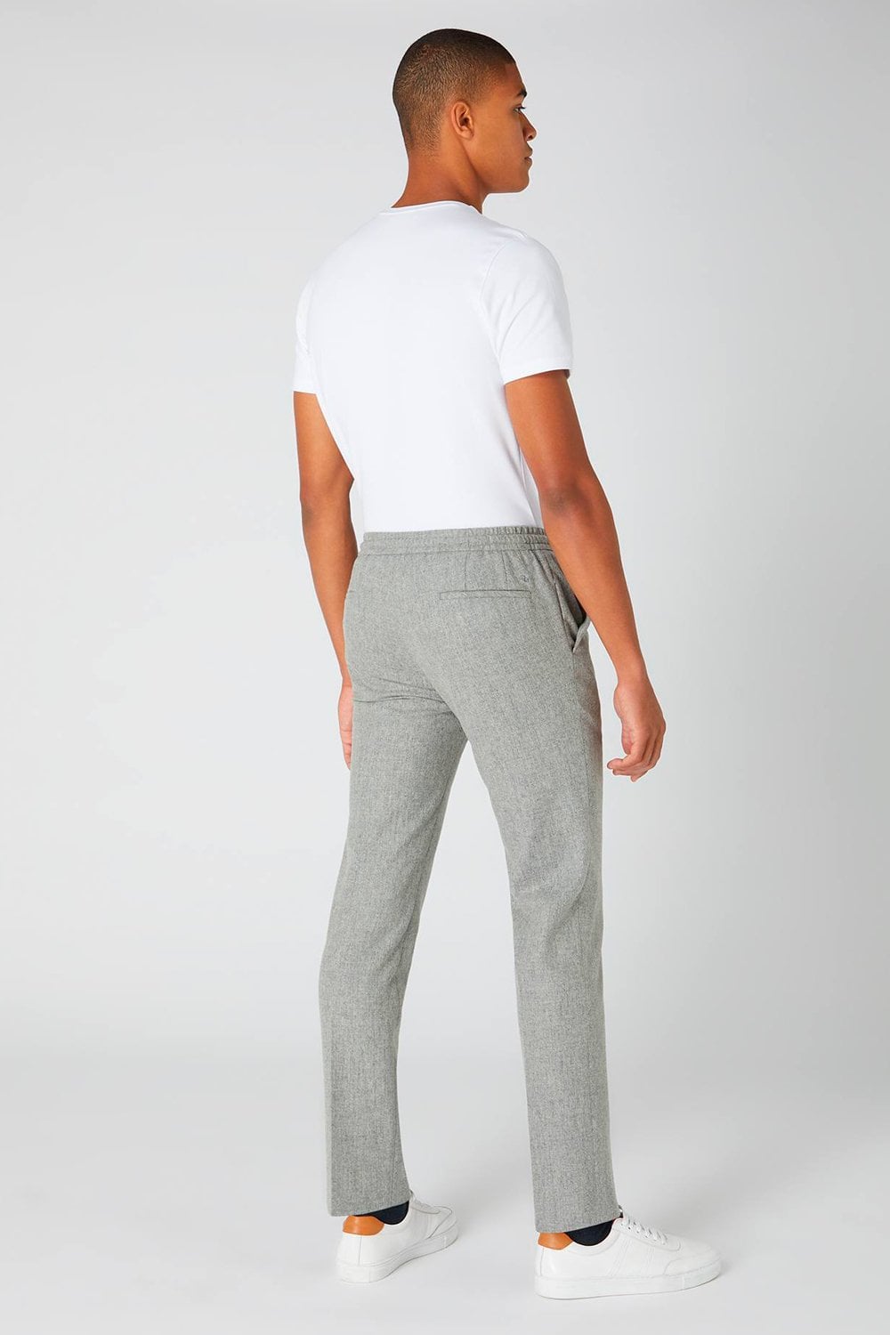 Buy the Remus Uomo Savini Trouser in Grey at Intro. Spend £50 for free UK delivery. Official stockists. We ship worldwide.