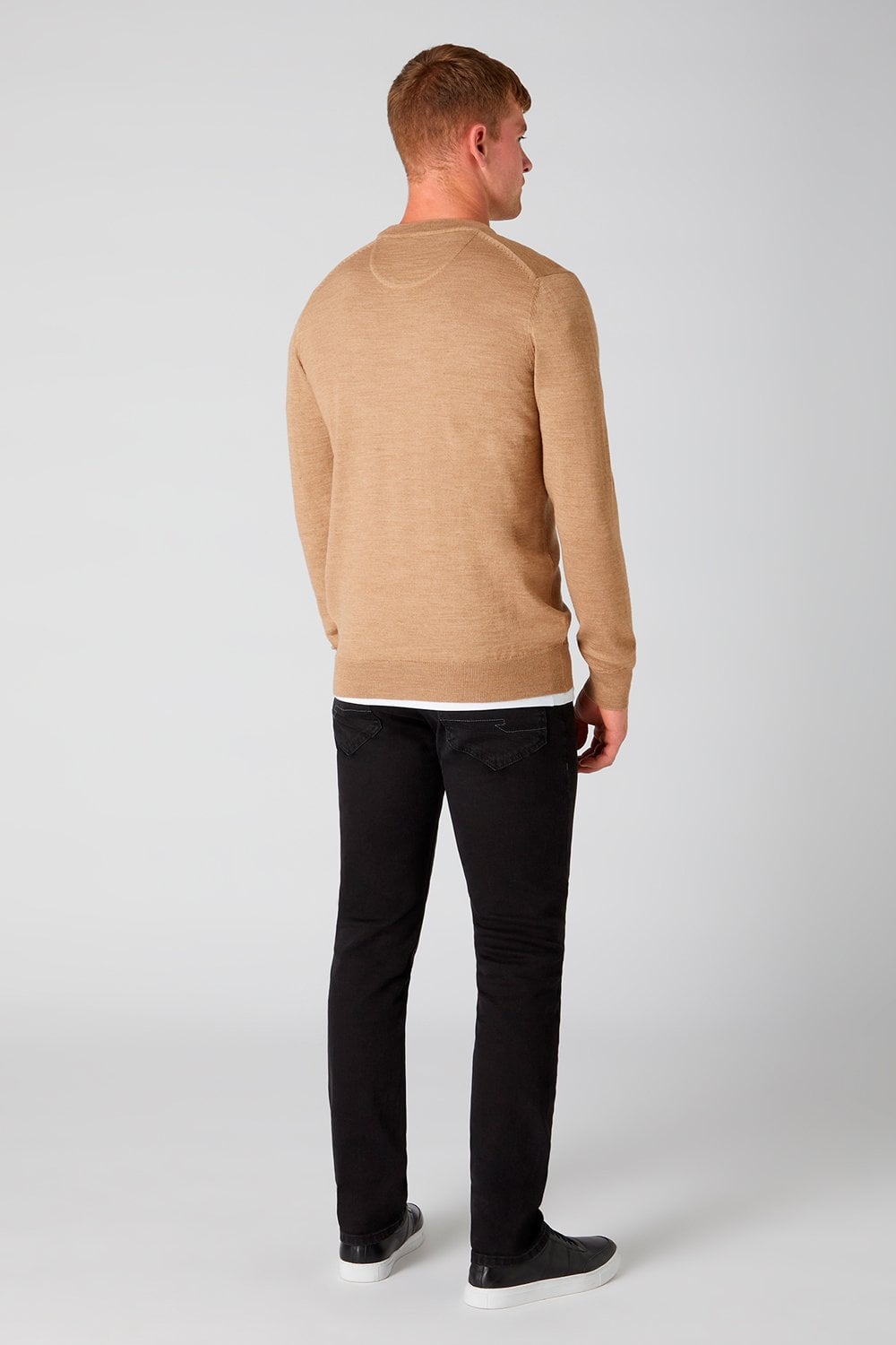 Buy the Remus Uomo 58400 Knitwear in Camel at Intro. Spend £50 for free UK delivery. Official stockists. We ship worldwide.