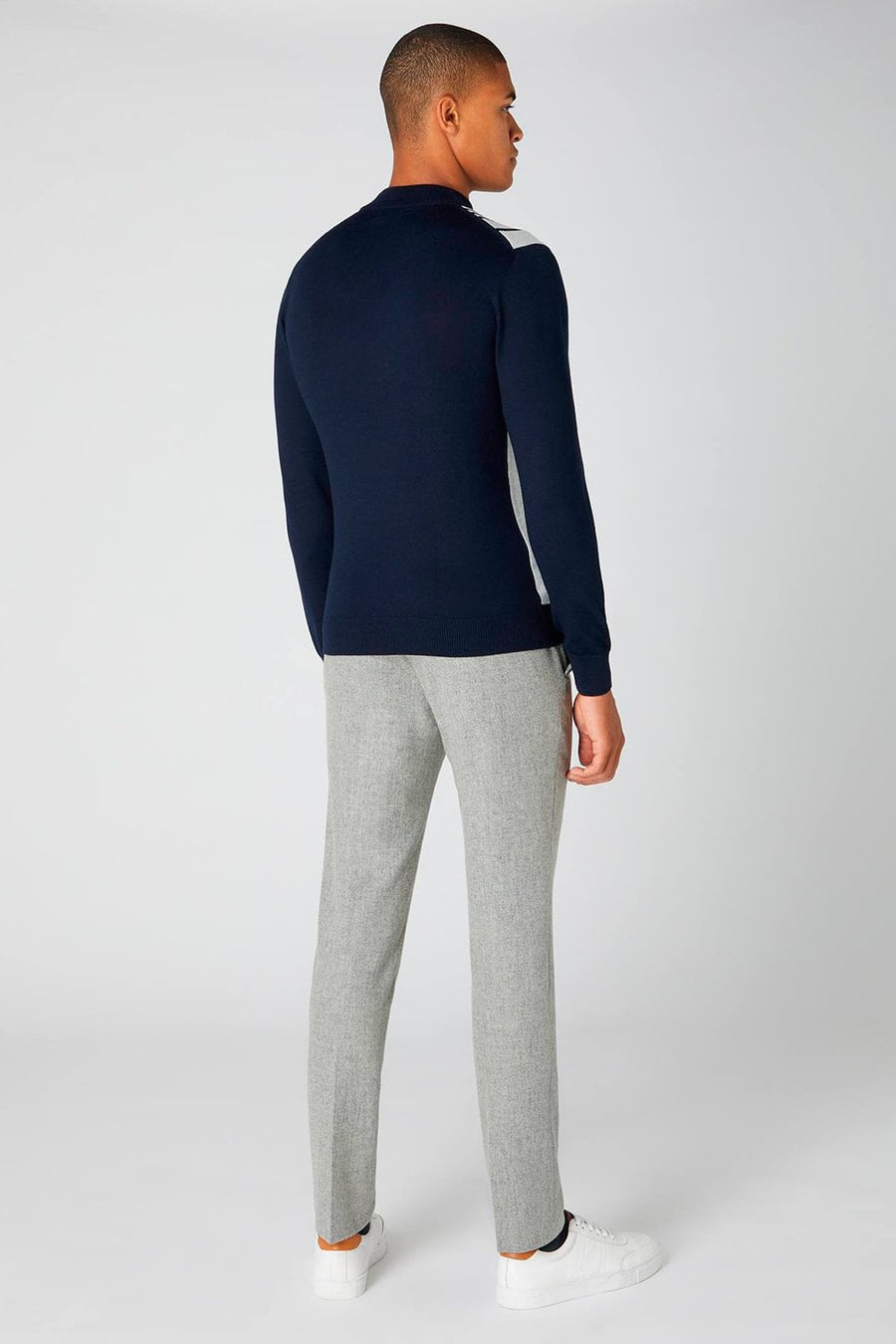 Buy the Remus Uomo 58653 Knitwear in Navy/Grey at Intro. Spend £50 for free UK delivery. Official stockists. We ship worldwide.