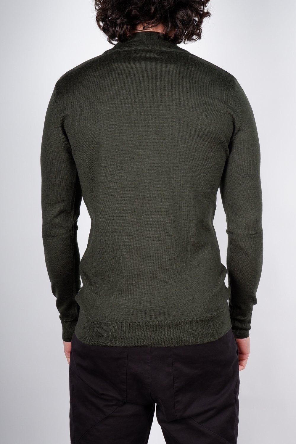 Buy the Remus Uomo 53889 Knitwear in Green at Intro. Spend £50 for free UK delivery. Official stockists. We ship worldwide.