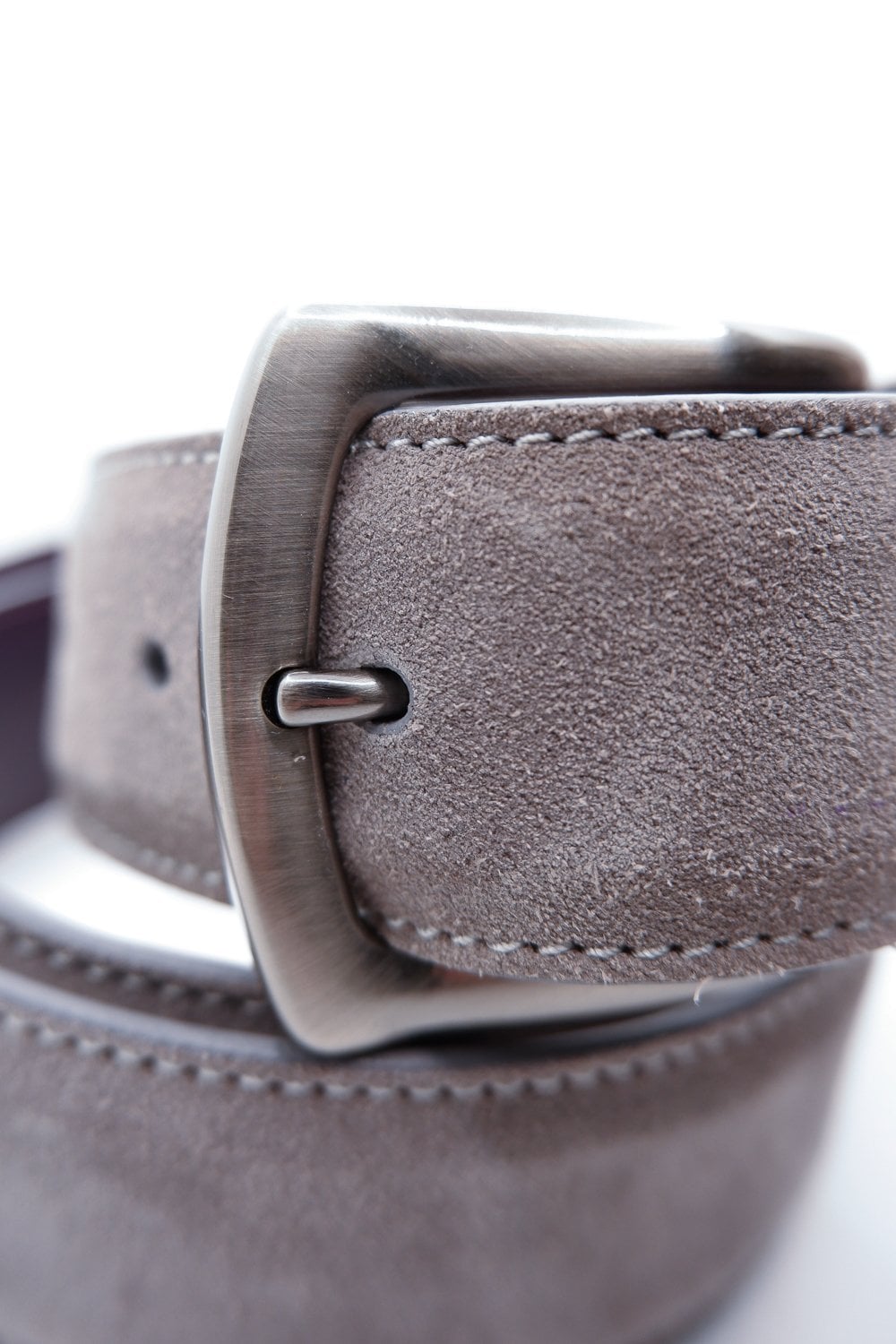 Buy the Elliot Rhodes Sinarta Suede Belt in Grey at Intro. Spend £50 for free UK delivery. Official stockists. We ship worldwide.