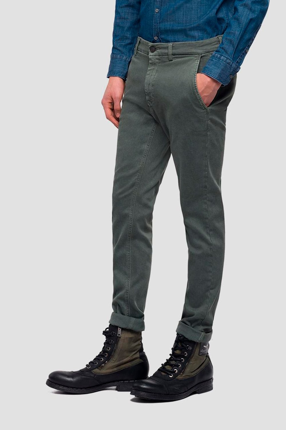 Buy the Replay Hyperflex Slim Fit Chino Gree in Khaki Green at Intro. Spend £50 for free UK delivery. Official stockists. We ship worldwide.