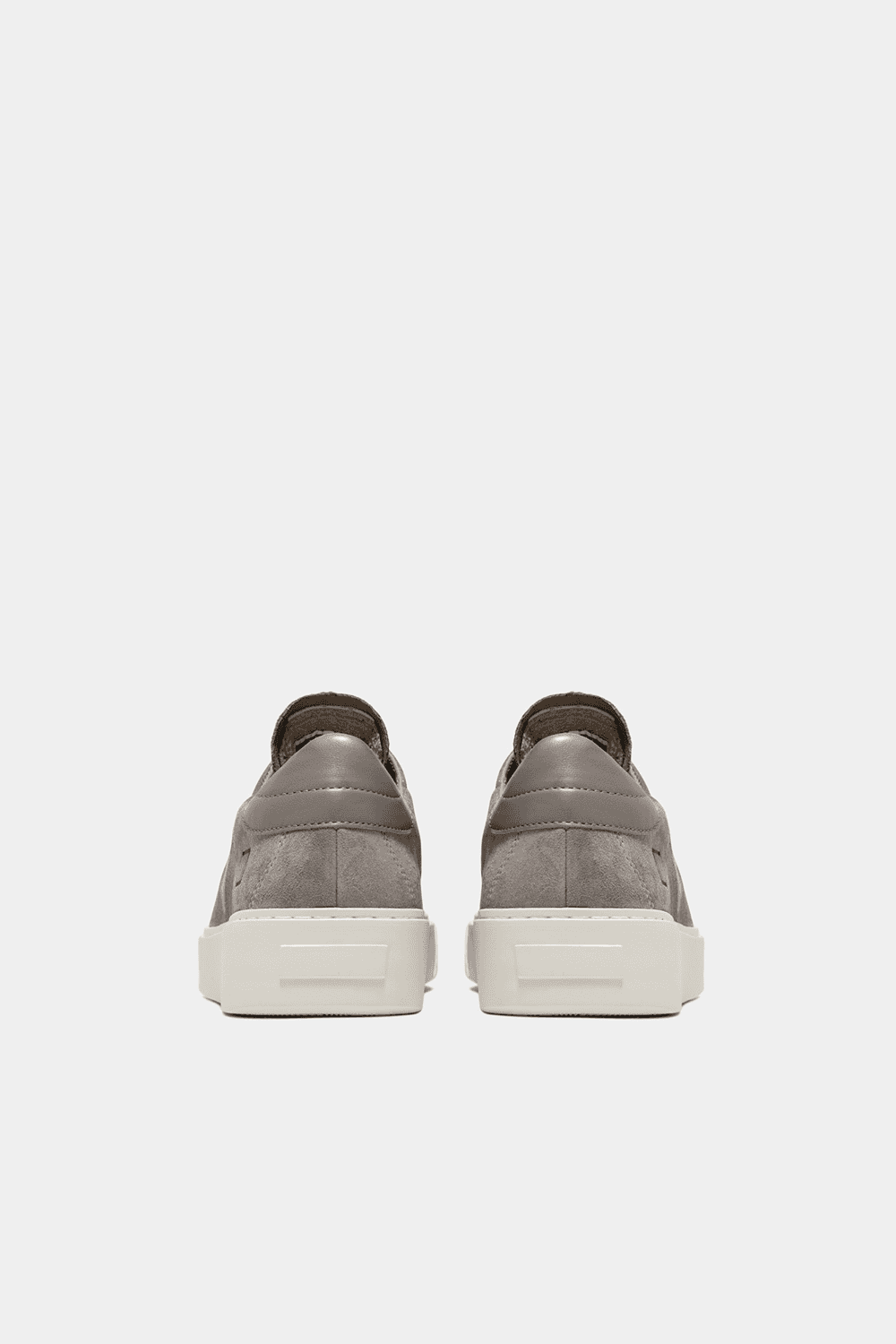 Buy the D.A.T.E. Levante River Sneaker in Taupe at Intro. Spend £50 for free UK delivery. Official stockists. We ship worldwide.