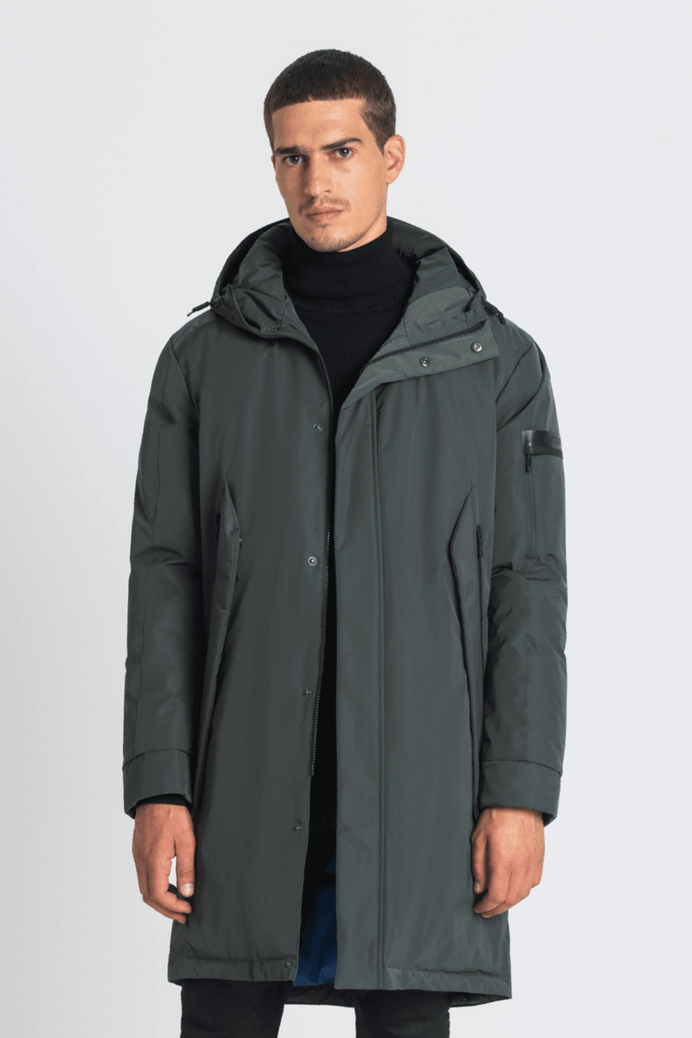 Buy the Antony Morato Long Hooded Panel Jacket in Khaki at Intro. Spend £50 for free UK delivery. Official stockists. We ship worldwide.