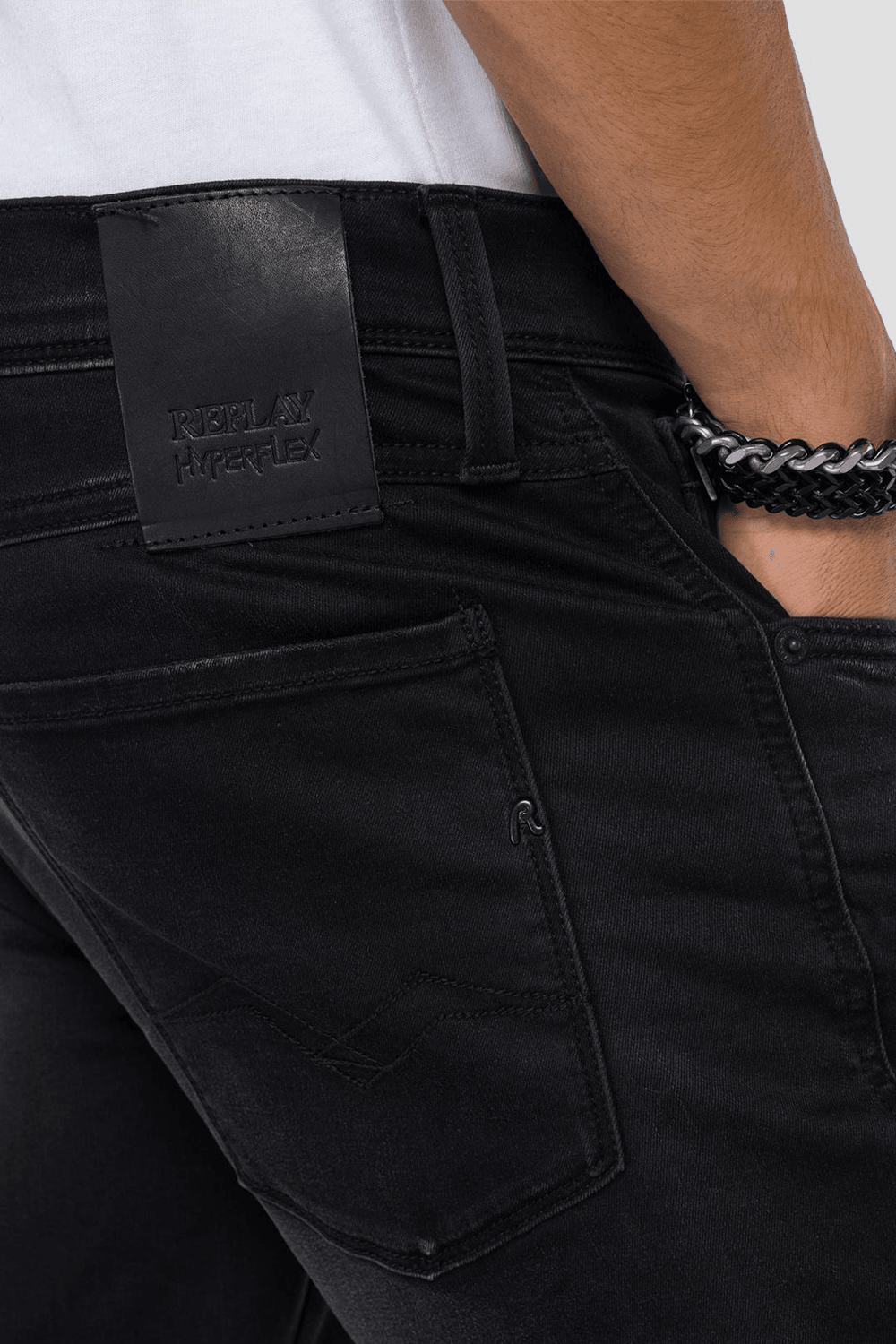 Buy the Replay Hyperflex X-Lite Anbass Jean in Washed Black at Intro. Spend £50 for free UK delivery. Official stockists. We ship worldwide.