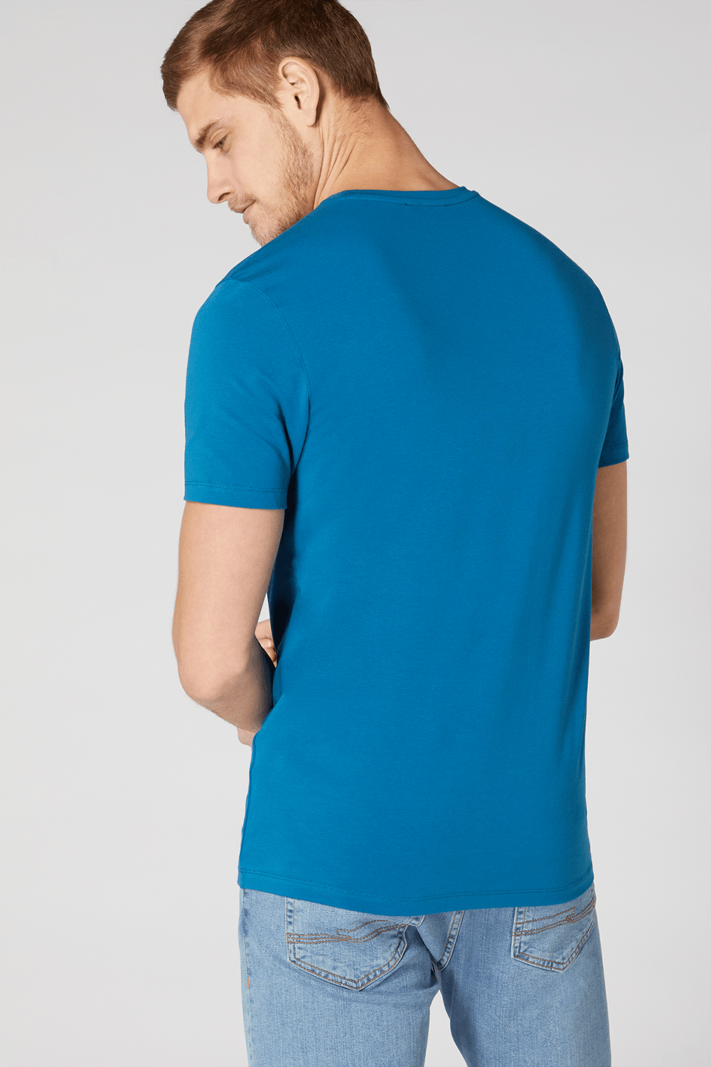 Buy the Remus Uomo Tapered Fit Cotton-Stretch T-Shirt in Sapphire Blue at Intro. Spend £50 for free UK delivery. Official stockists. We ship worldwide.