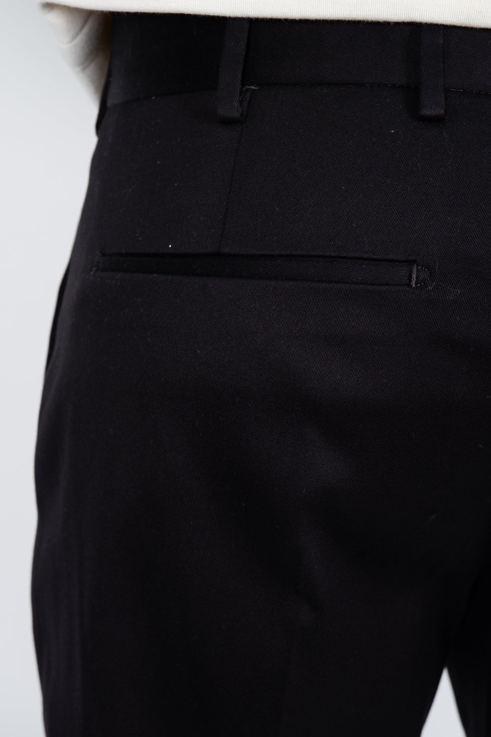 Buy the PT Torino Feather Trouser Black at Intro. Spend £50 for free UK delivery. Official stockists. We ship worldwide.