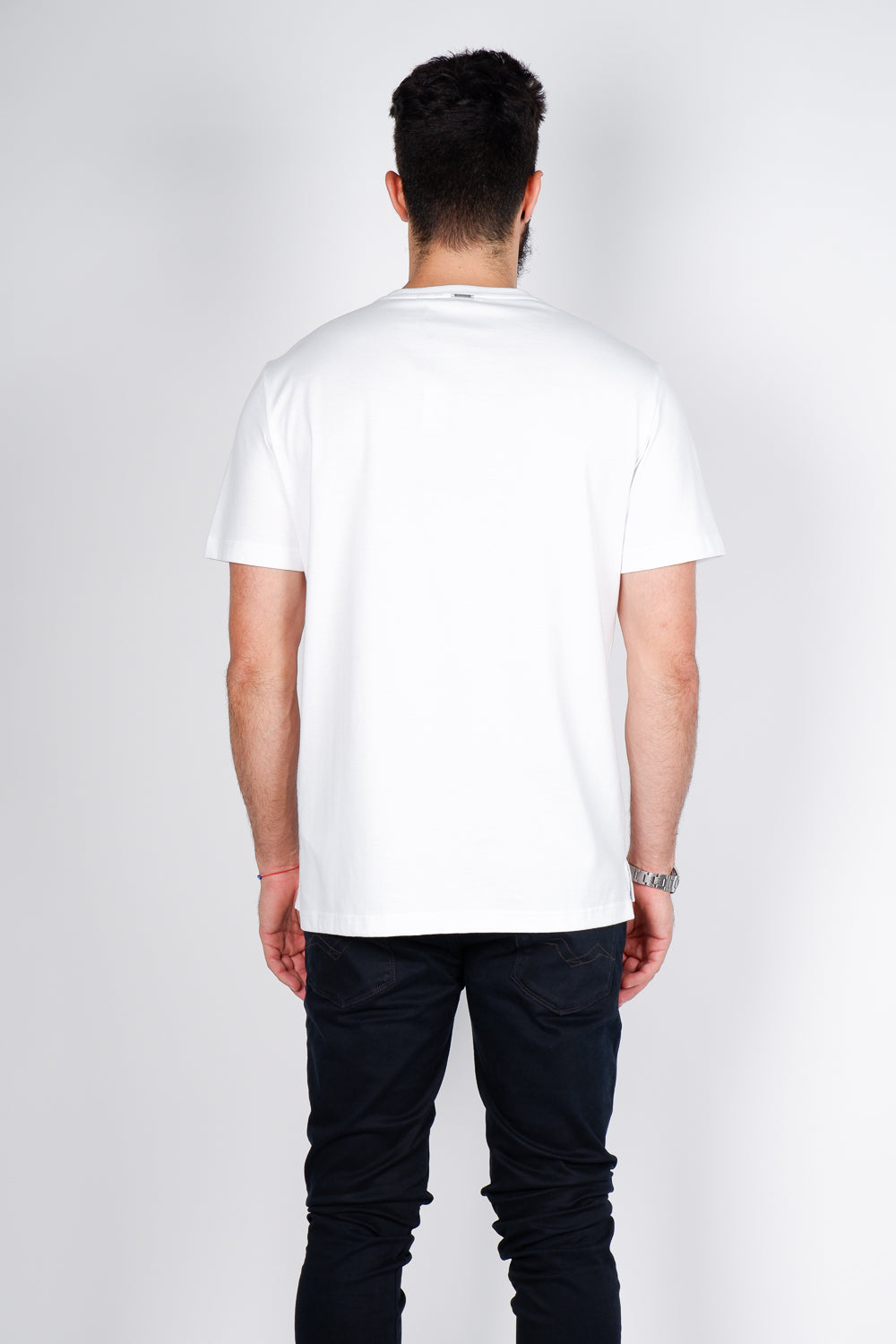 Buy the Antony Morato Taped Pocket Detail T-Shirt White at Intro. Spend £50 for free UK delivery. Official stockists. We ship worldwide.