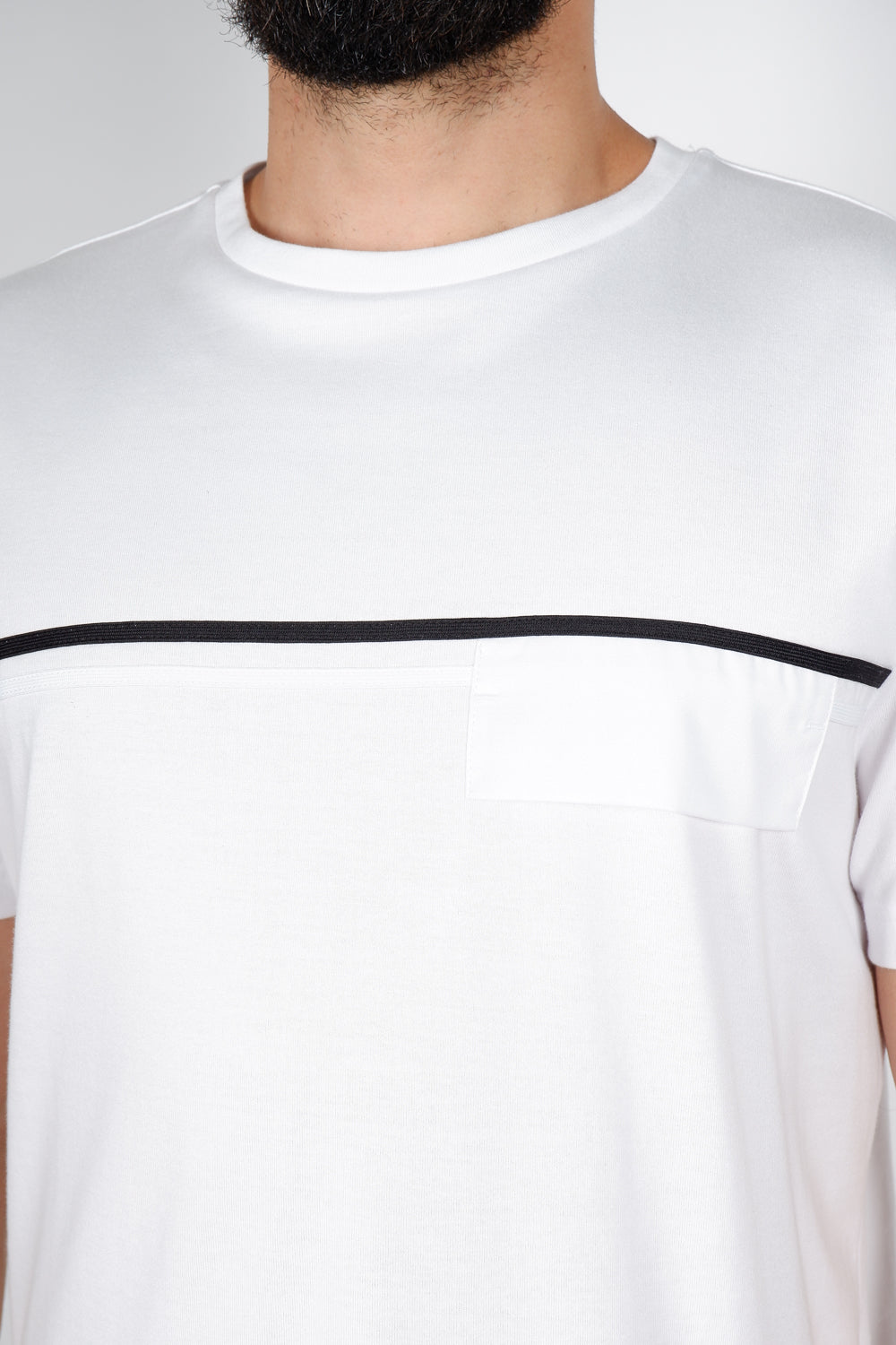 Buy the Antony Morato Taped Pocket Detail T-Shirt White at Intro. Spend £50 for free UK delivery. Official stockists. We ship worldwide.